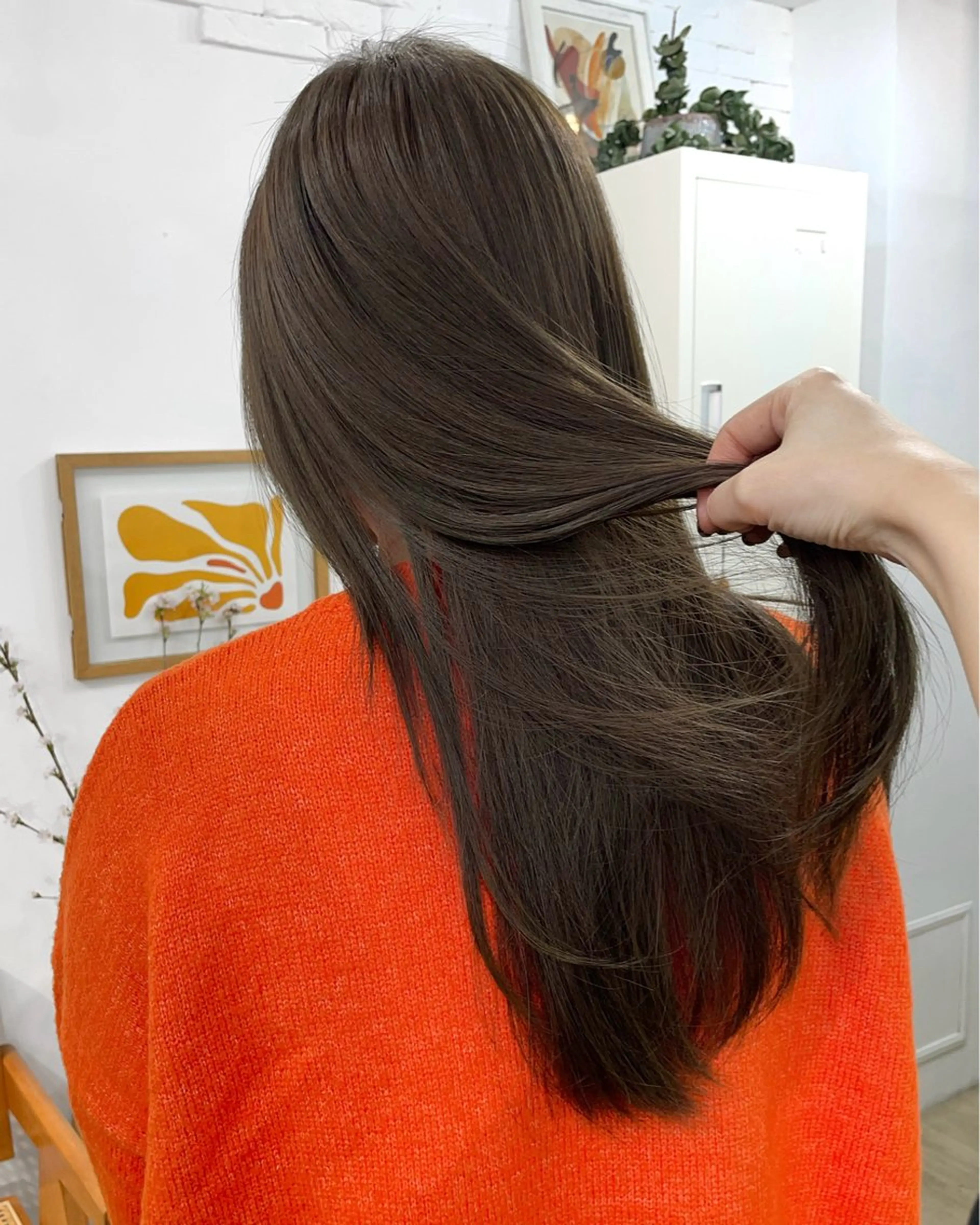 ロング カラー ベージュカラー ブリーチ 透明感カラー ダブルカラー ブリーチなしカラー カット ヘアカラー ✨髪質改善✨原宿 えのもと　はなのヘアスタイル