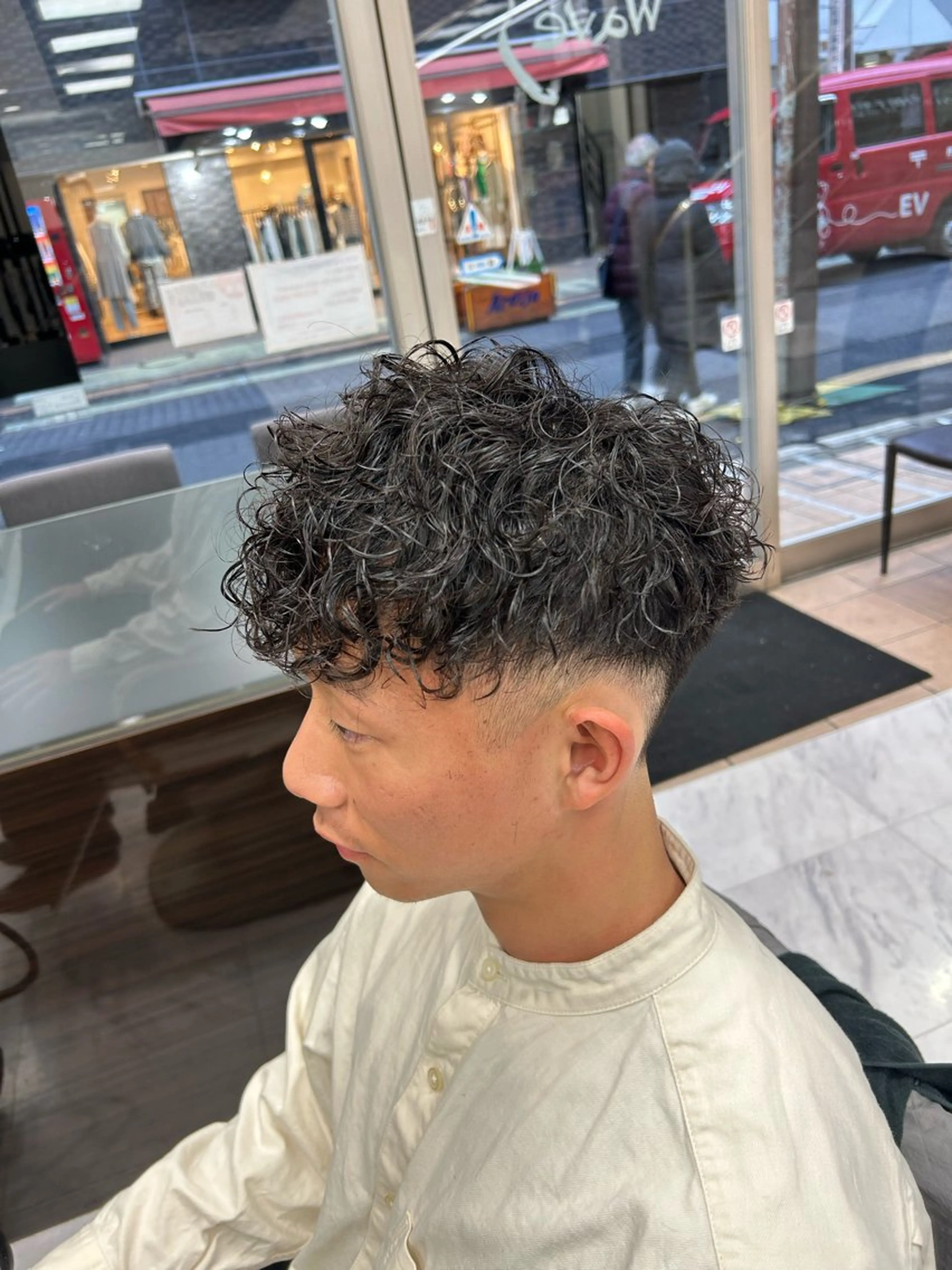 ショート パーマ メンズ スペインカール カット パーマ トリートメント メンズパーマ 💈後閑和真💈のヘアスタイル