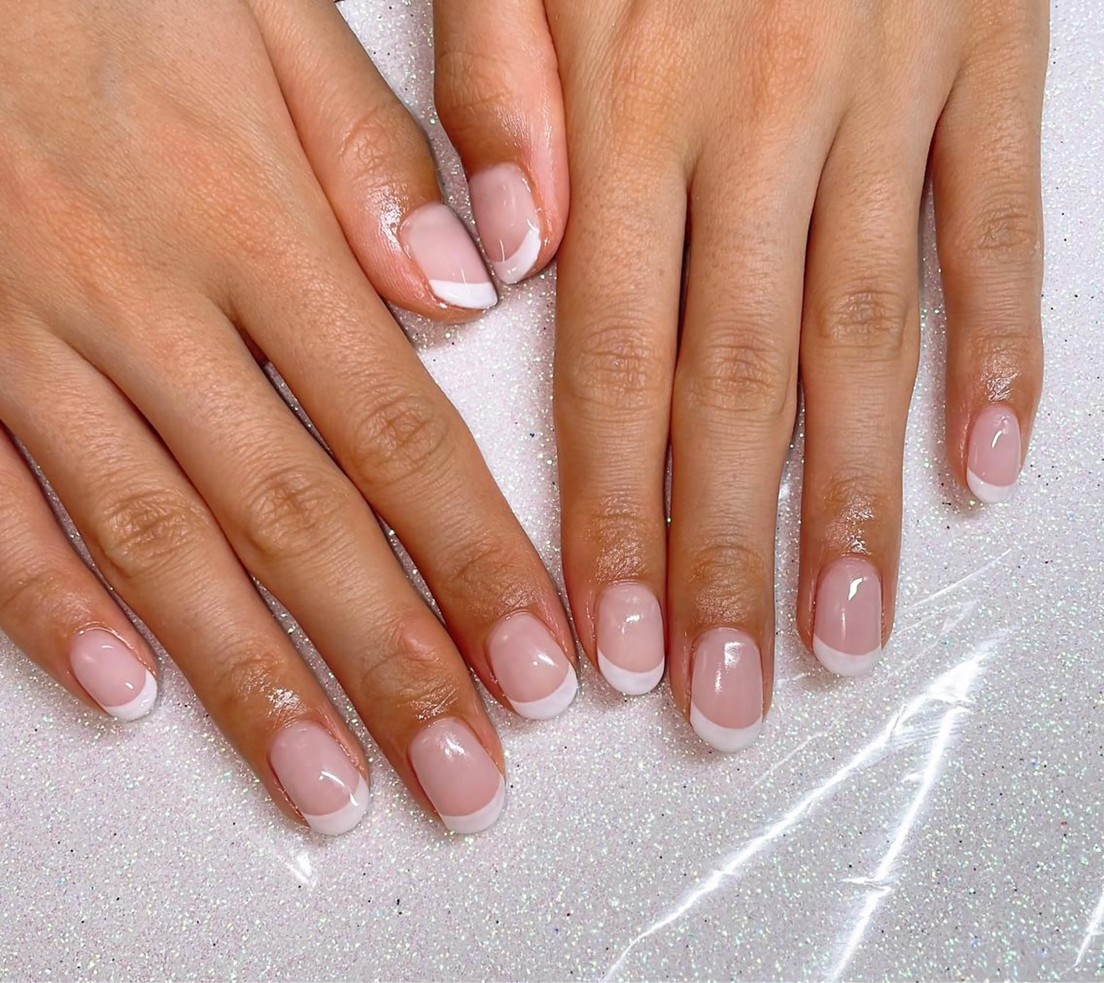 ネイル ハンドネイル VIERU 🌈🎀💖のネイルデザイン