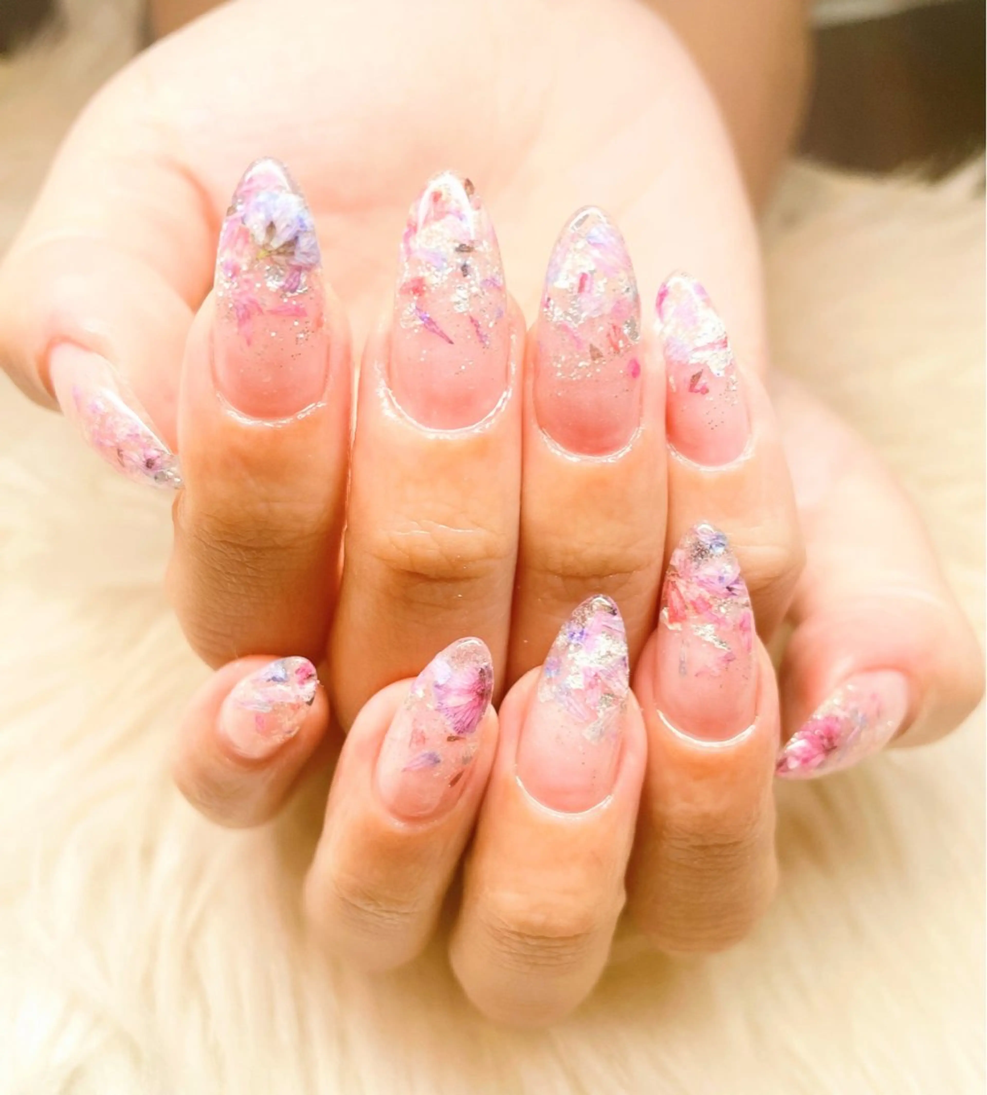 ネイル フレンチネイル ラメ(グリッター) ラメグラデーション マグネットネイル 持ち込み ハンドネイル ティーエヌ 金山駅東口店のネイルデザイン