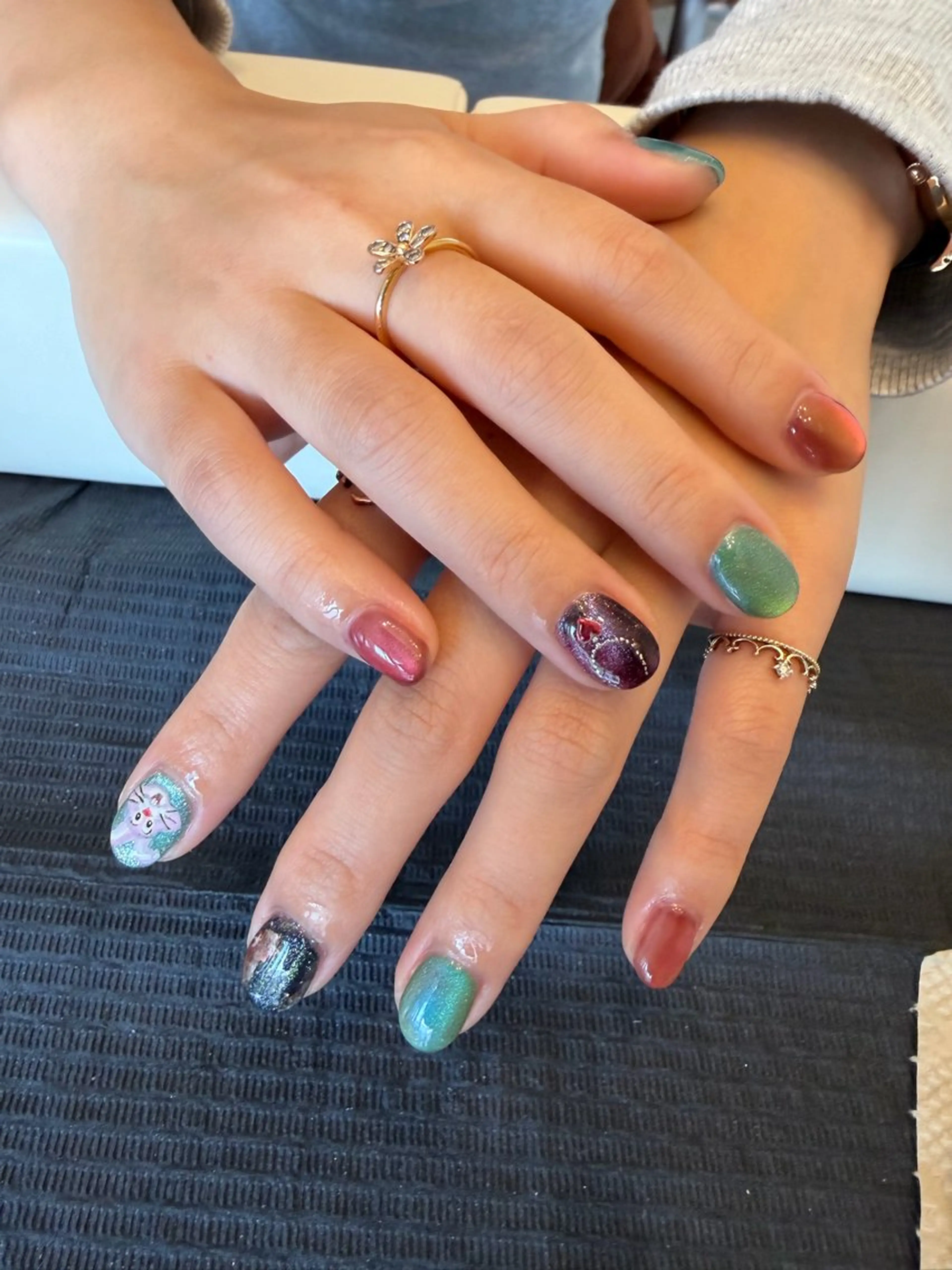 ネイル ハンドネイル ハンドケア 爪の絵描き屋　ミテネイル所属・爪の絵描き屋 ミテネイルのネイルデザイン