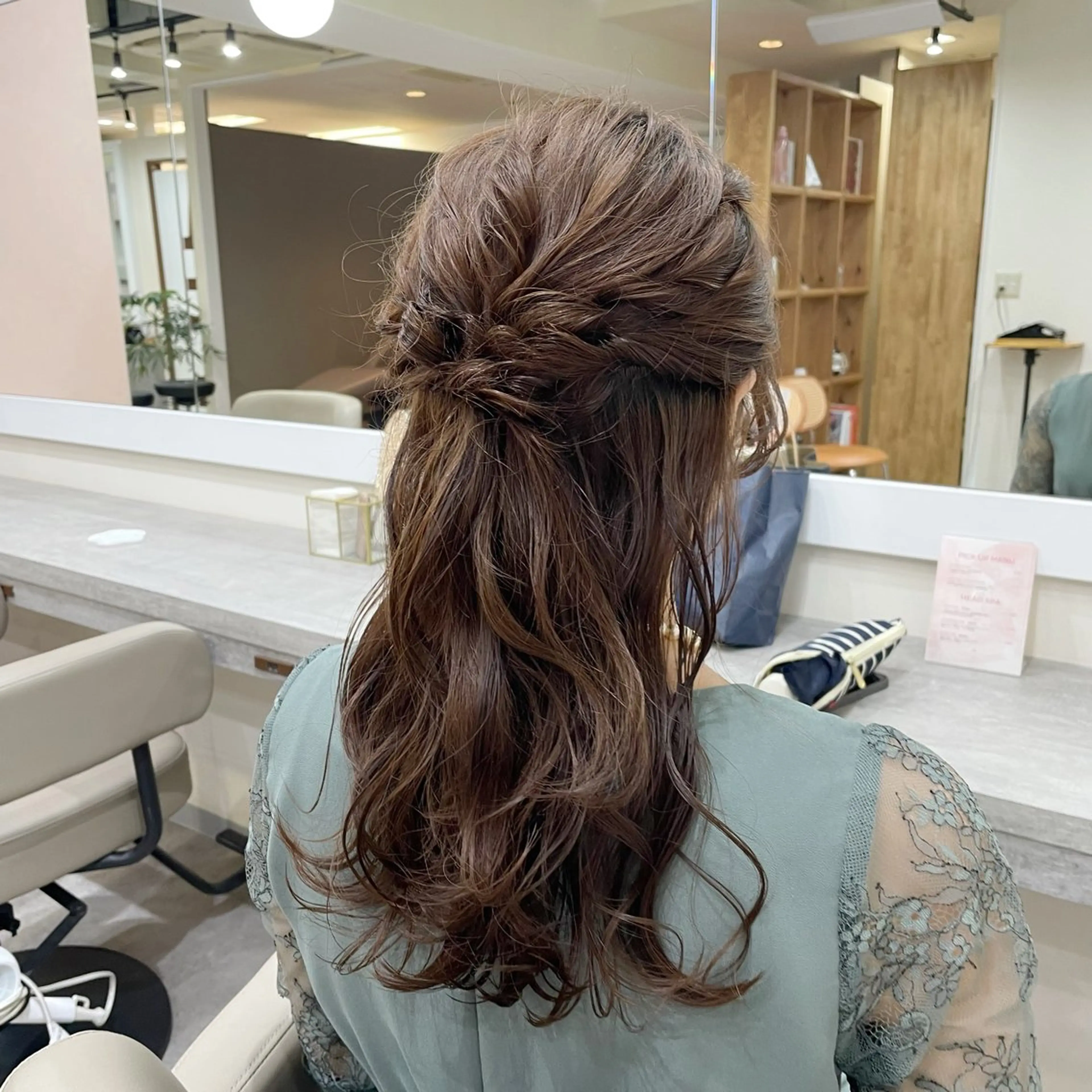 セミロング ヘアアレンジ ヘアセット 韓国風パーマ/ヘア セット/店長みづきのヘアスタイル