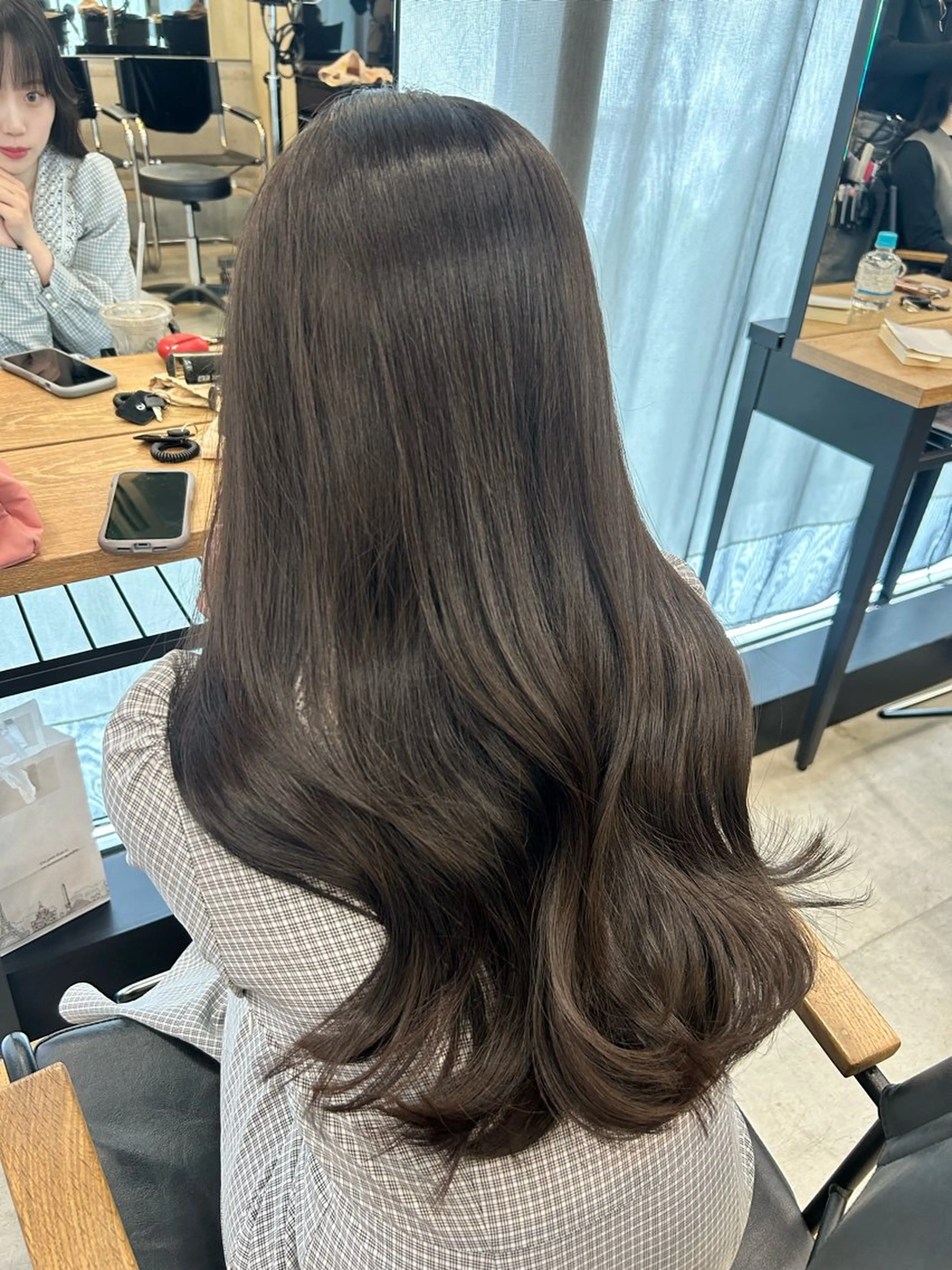 ロング 女性らしいモテヘア 韓国ヘアhikariのヘアスタイル