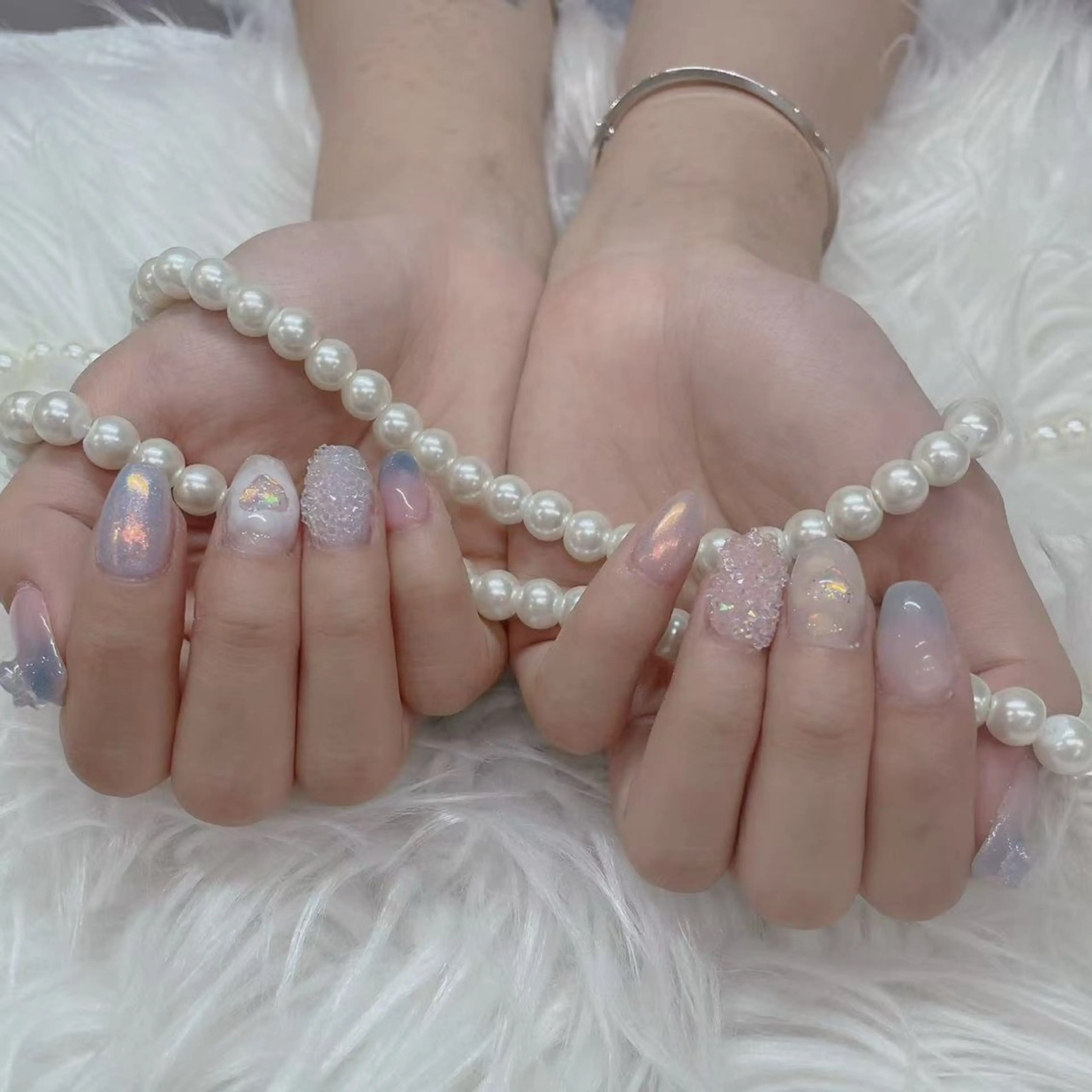 ネイル ハンドネイル &ME シシのネイルデザイン