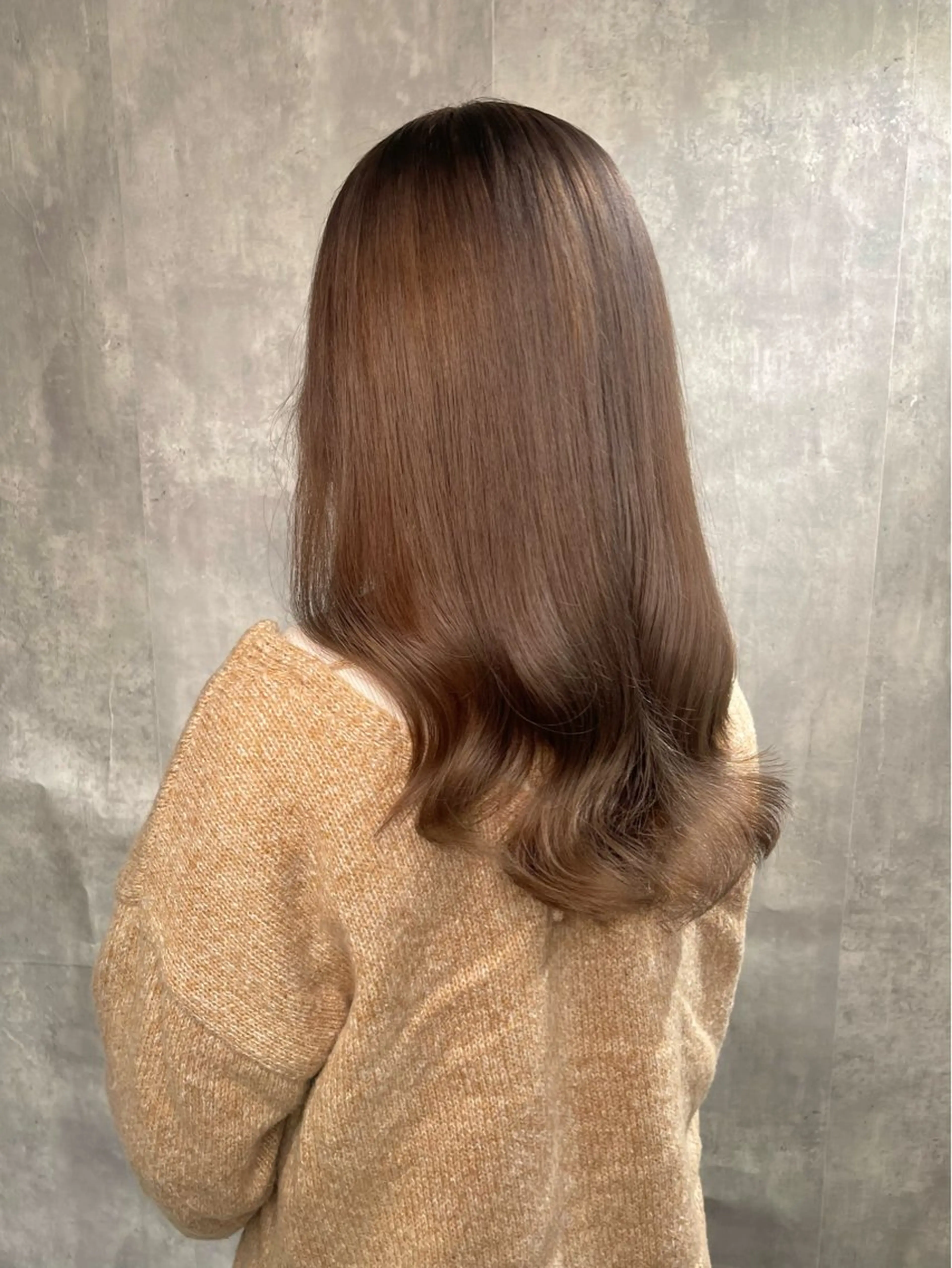 ロング カラー ブリーチ 透明感カラー ムラ修正/ ハイトーン💖Riaのヘアスタイル