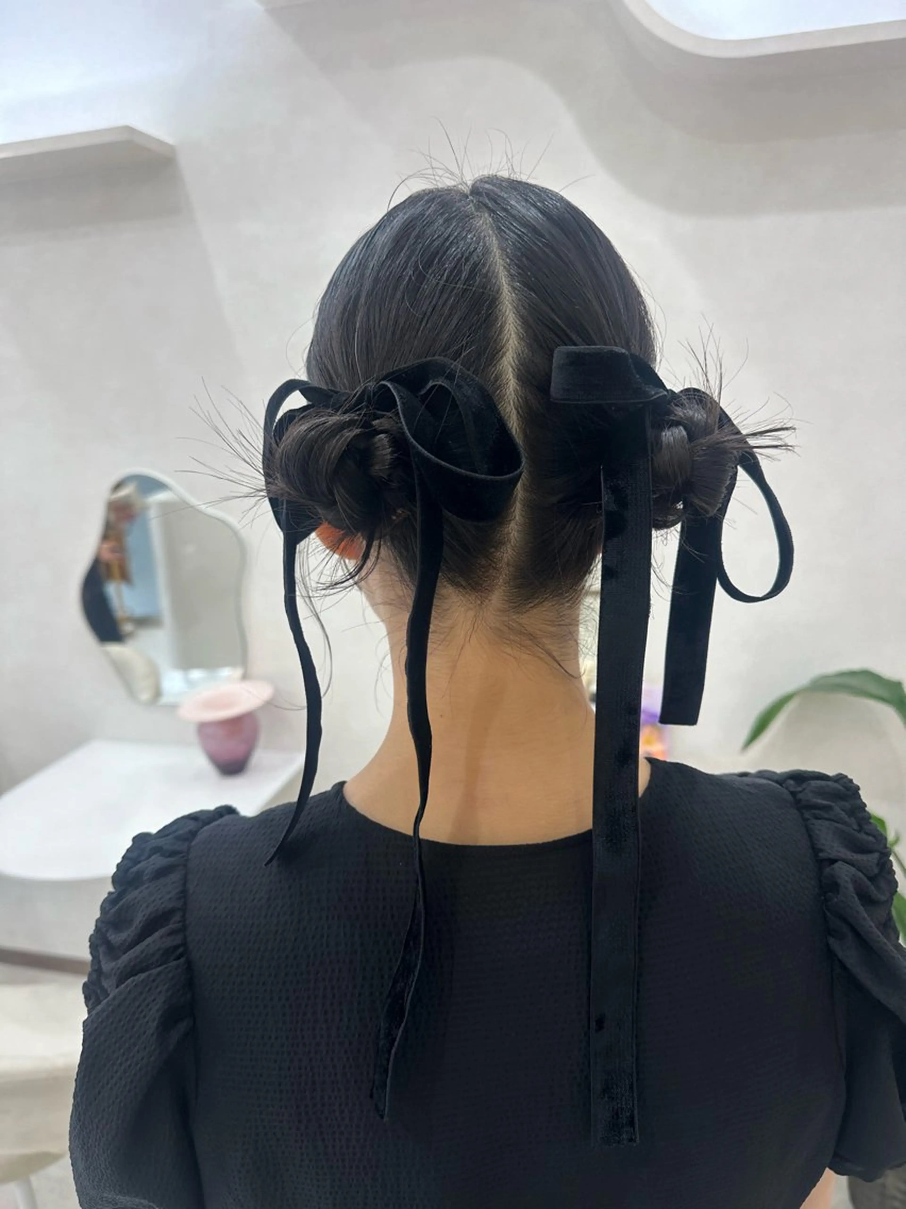 セミロング お団子ヘア ヘアセット CheRiR所属・アッシュカラーやアレ ンジ得意🌿RIKOのヘアスタイル