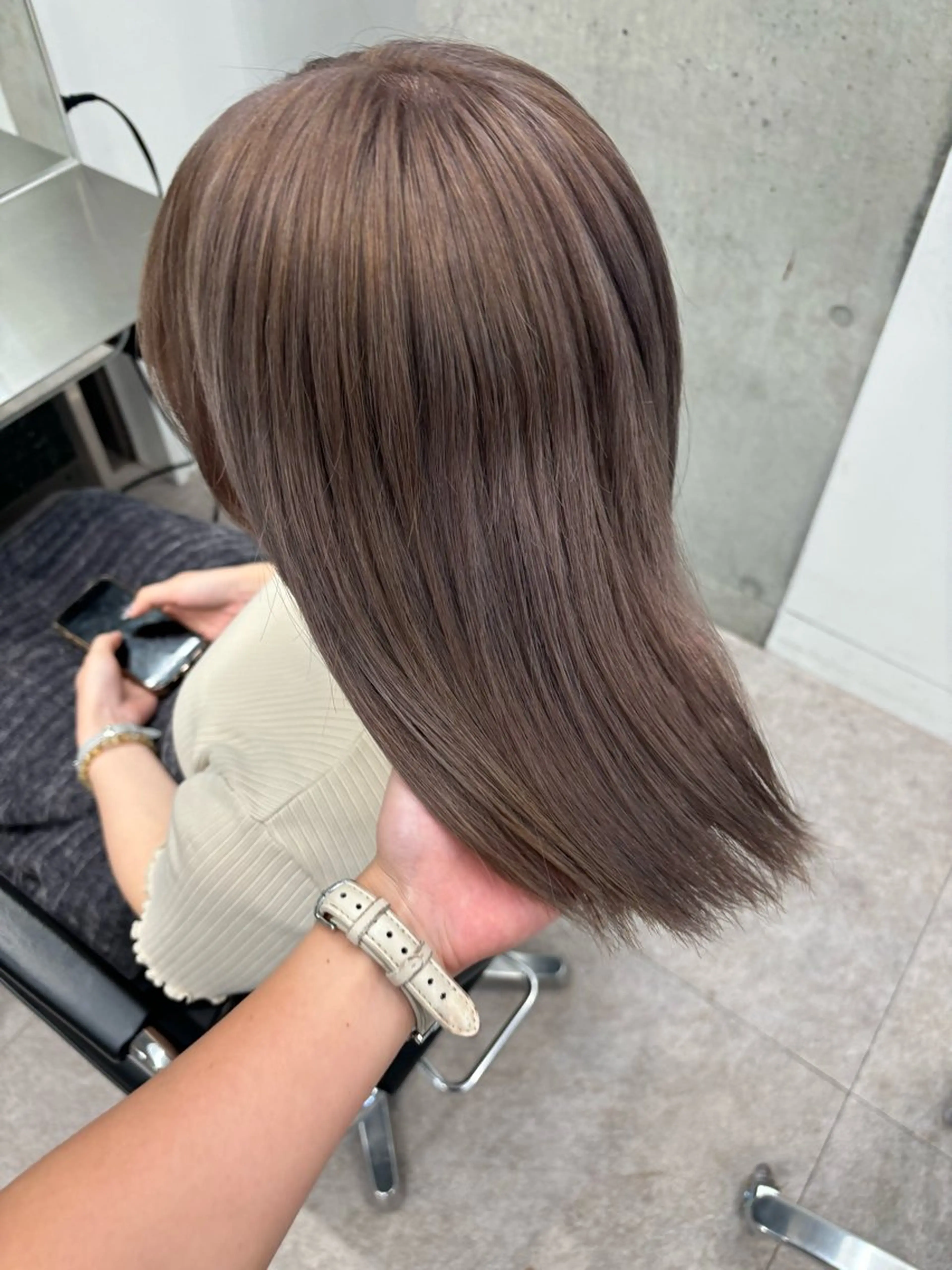 ミディアム ヘアカラー ハイトーン/ラベンダ ー/ユイナ🪄のヘアスタイル