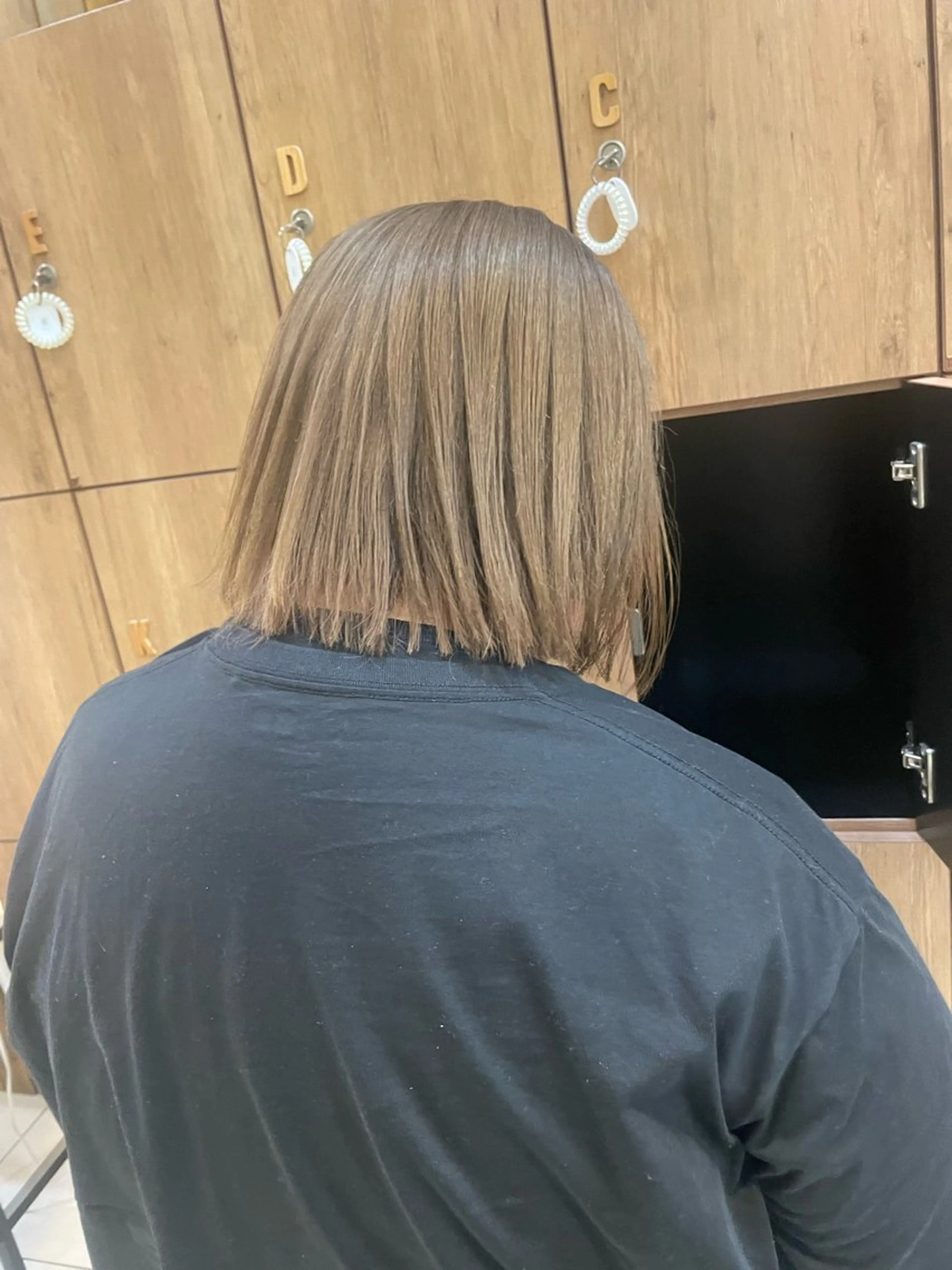 ミディアム 透明感color吉田 沙羅のヘアスタイル