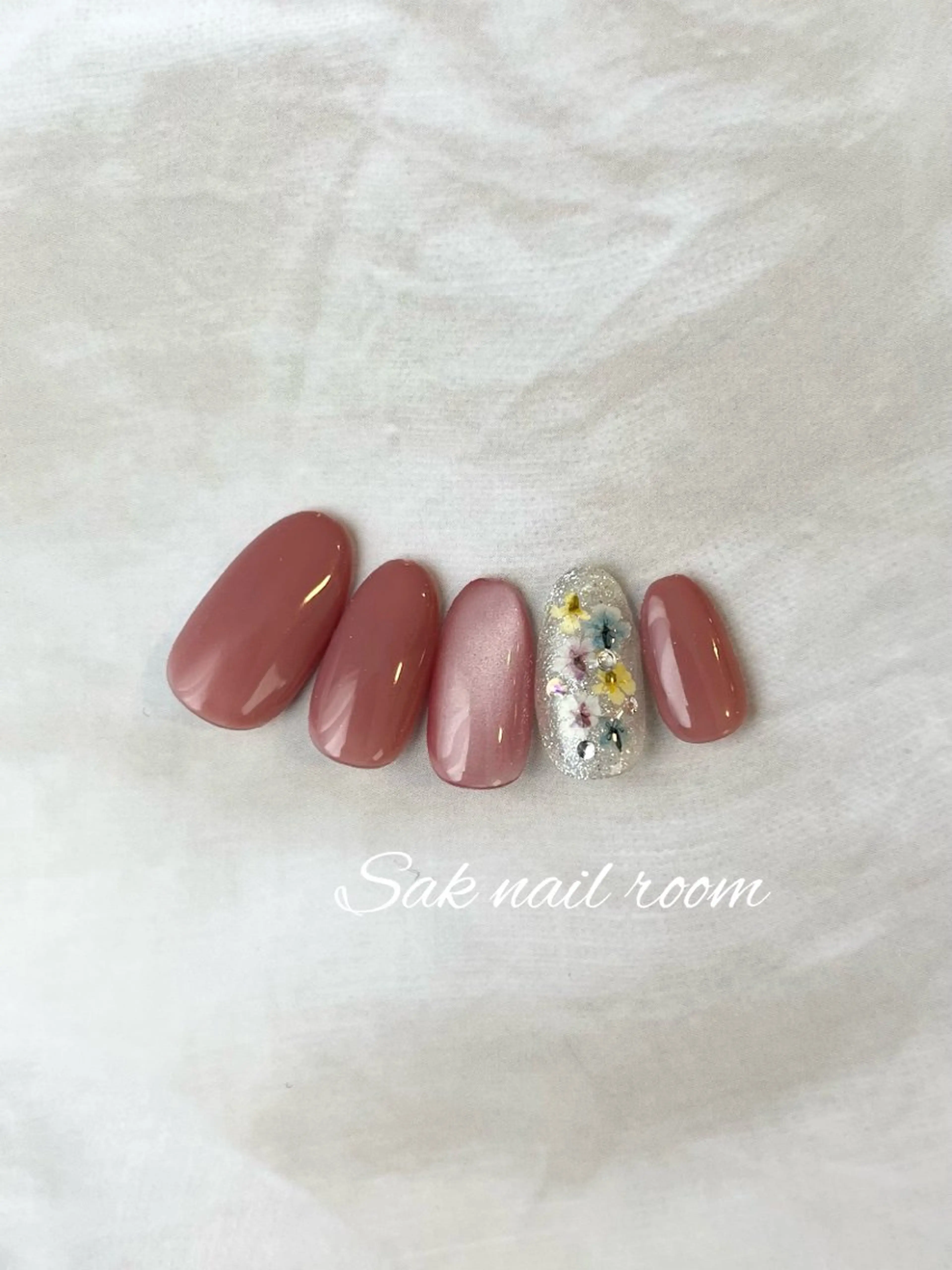 ネイル Sak nailroomのネイルデザイン