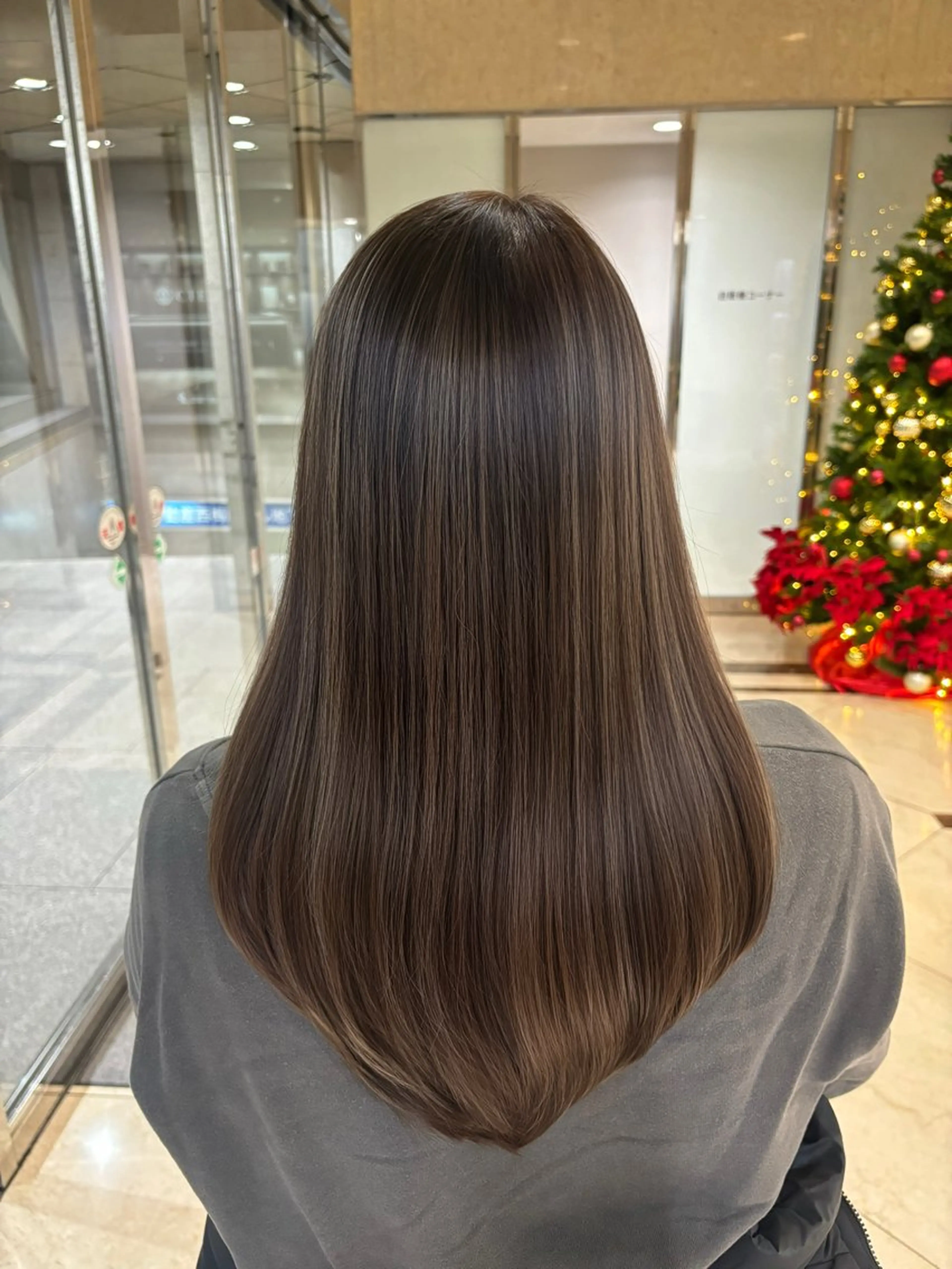 ロング ハイライト 古賀/レイヤーボブ /ハッシュカットのヘアスタイル