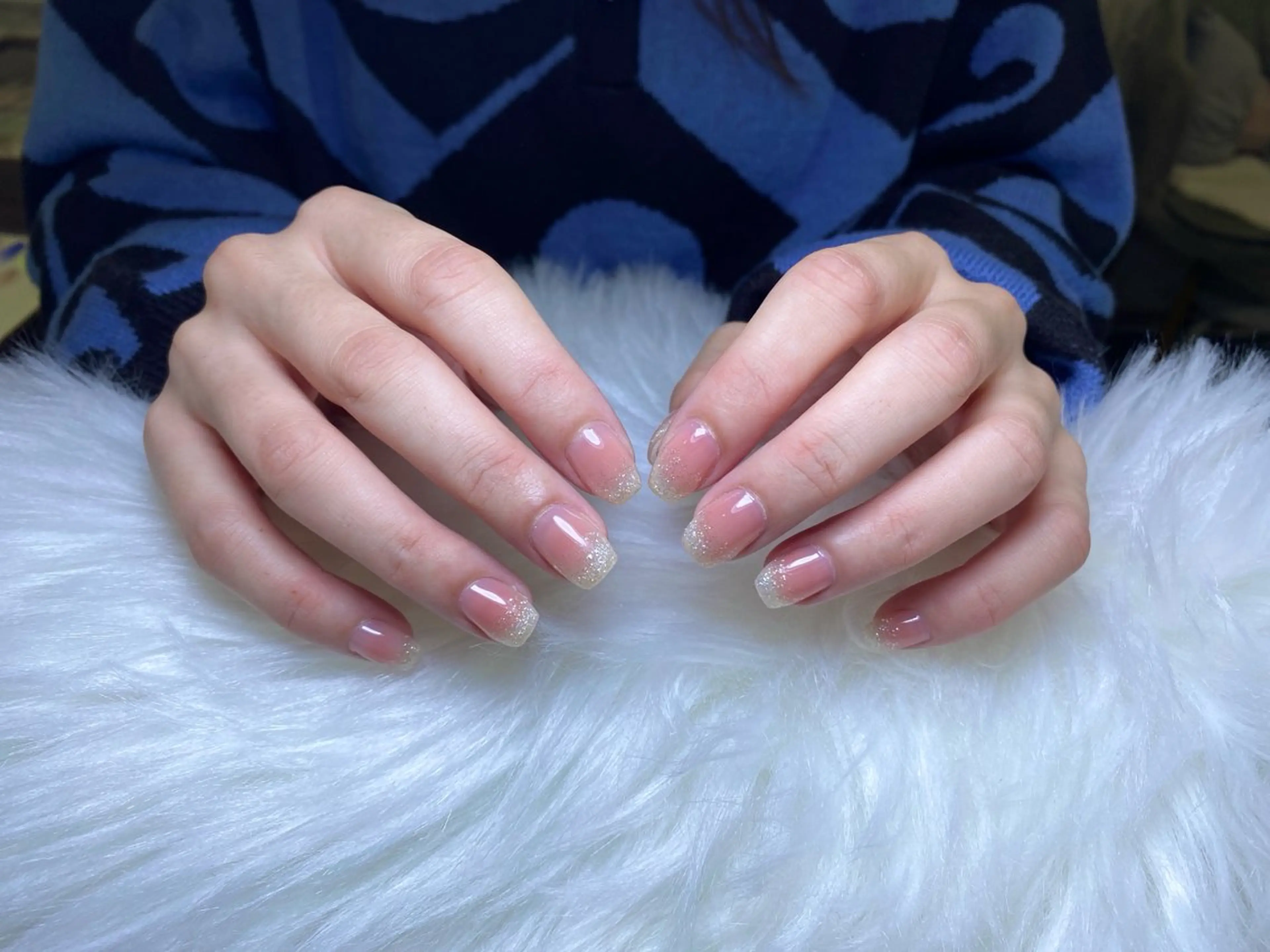 ネイル ハンドネイル エリアネイルサロン所属・つ きのネイルデザイン