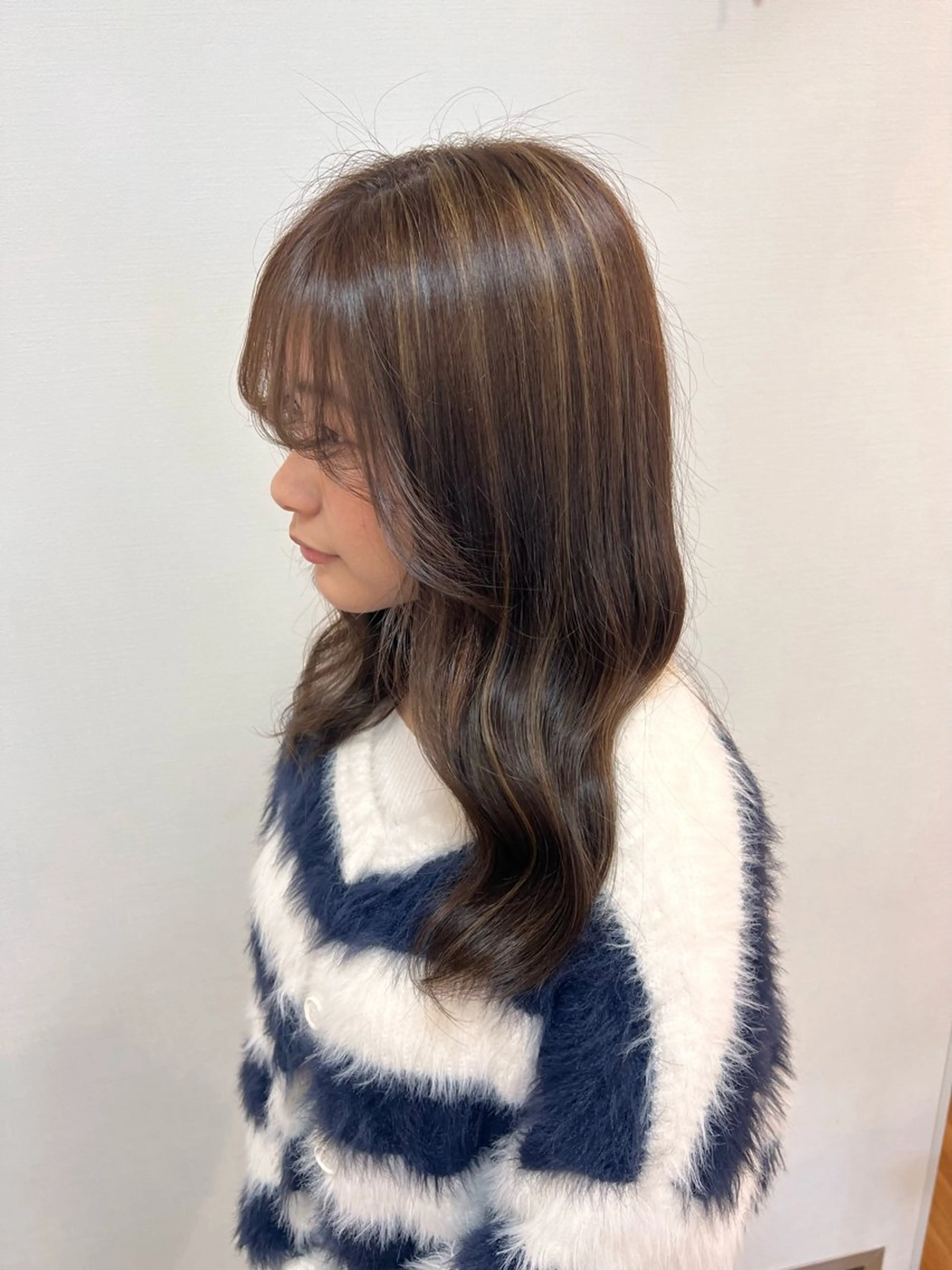 カラー ハイライトカラー STORY／ MAOのヘアスタイル