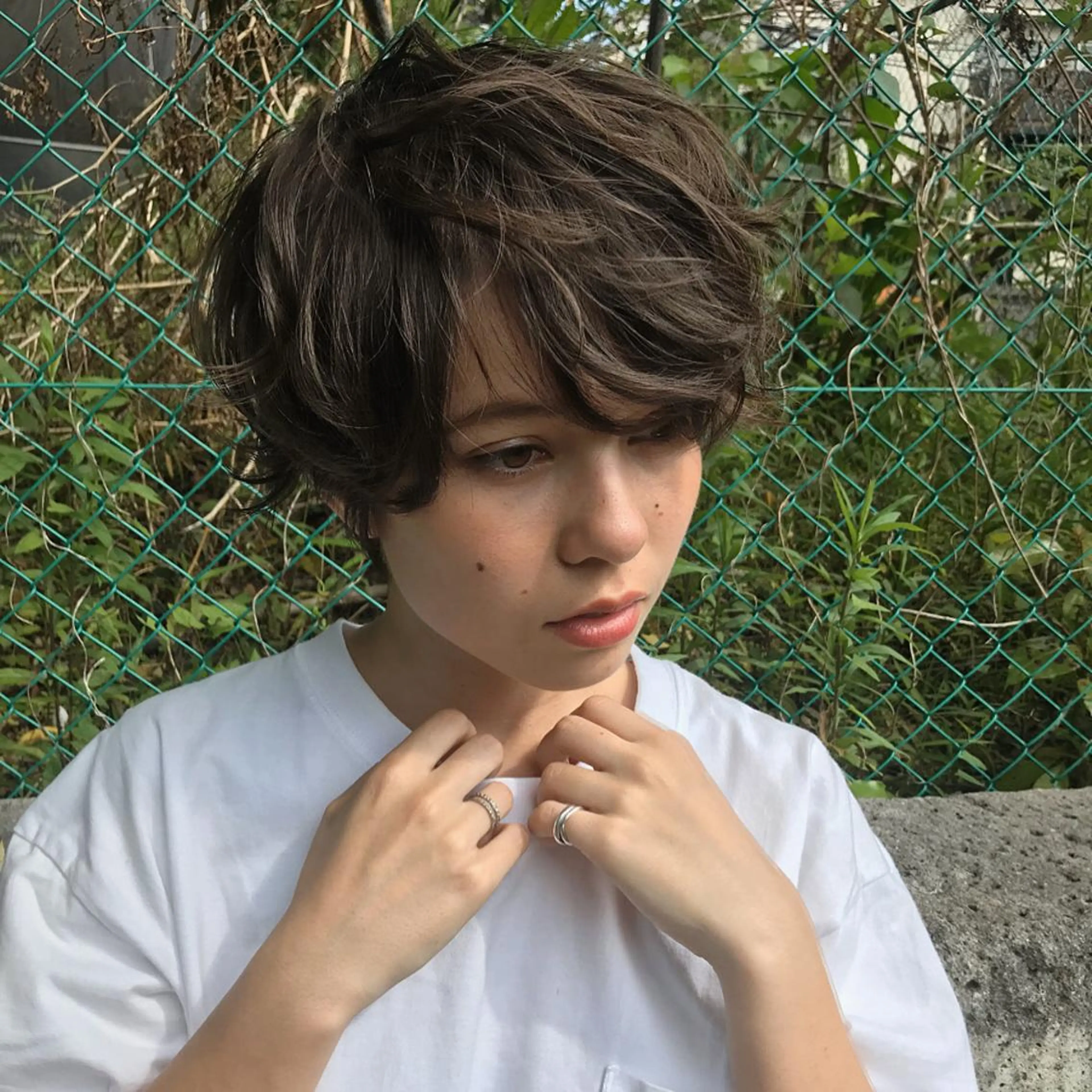 ショート カラー パーマ シンプル+αな デザインを 松崎陸のヘアスタイル