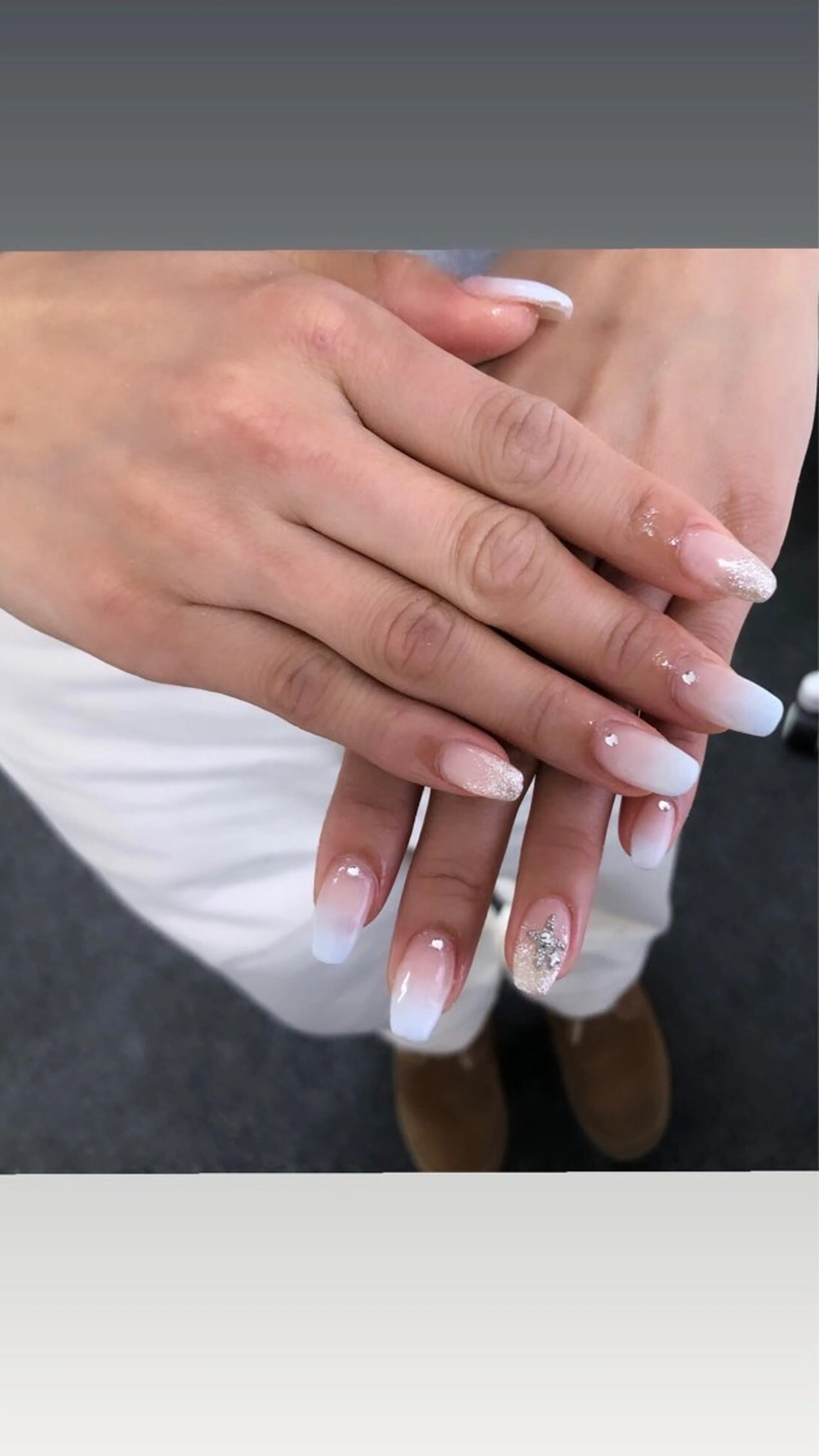 ネイル キラキラネイル シンプルネイル ハンドネイル ハンドケア Epokku ネイルサロンのネイルデザイン