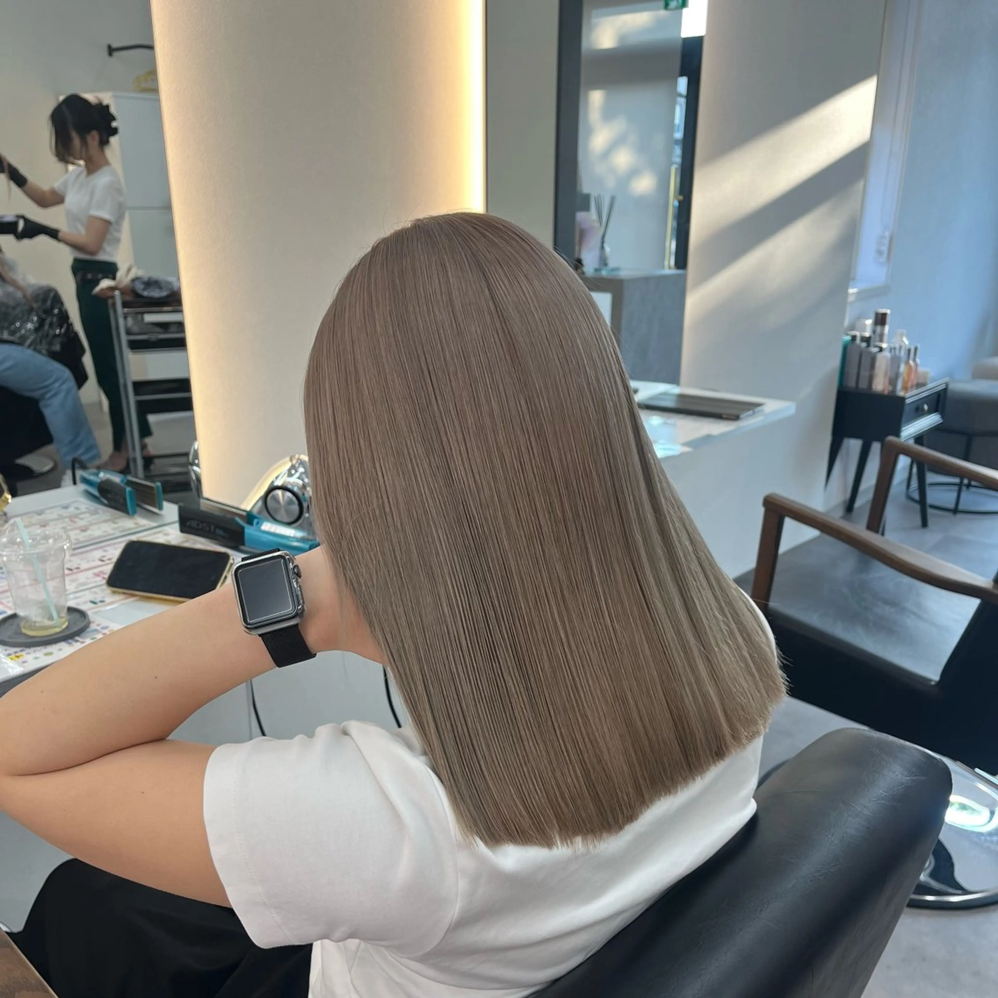 ミディアム RIENS xreaのヘアスタイル