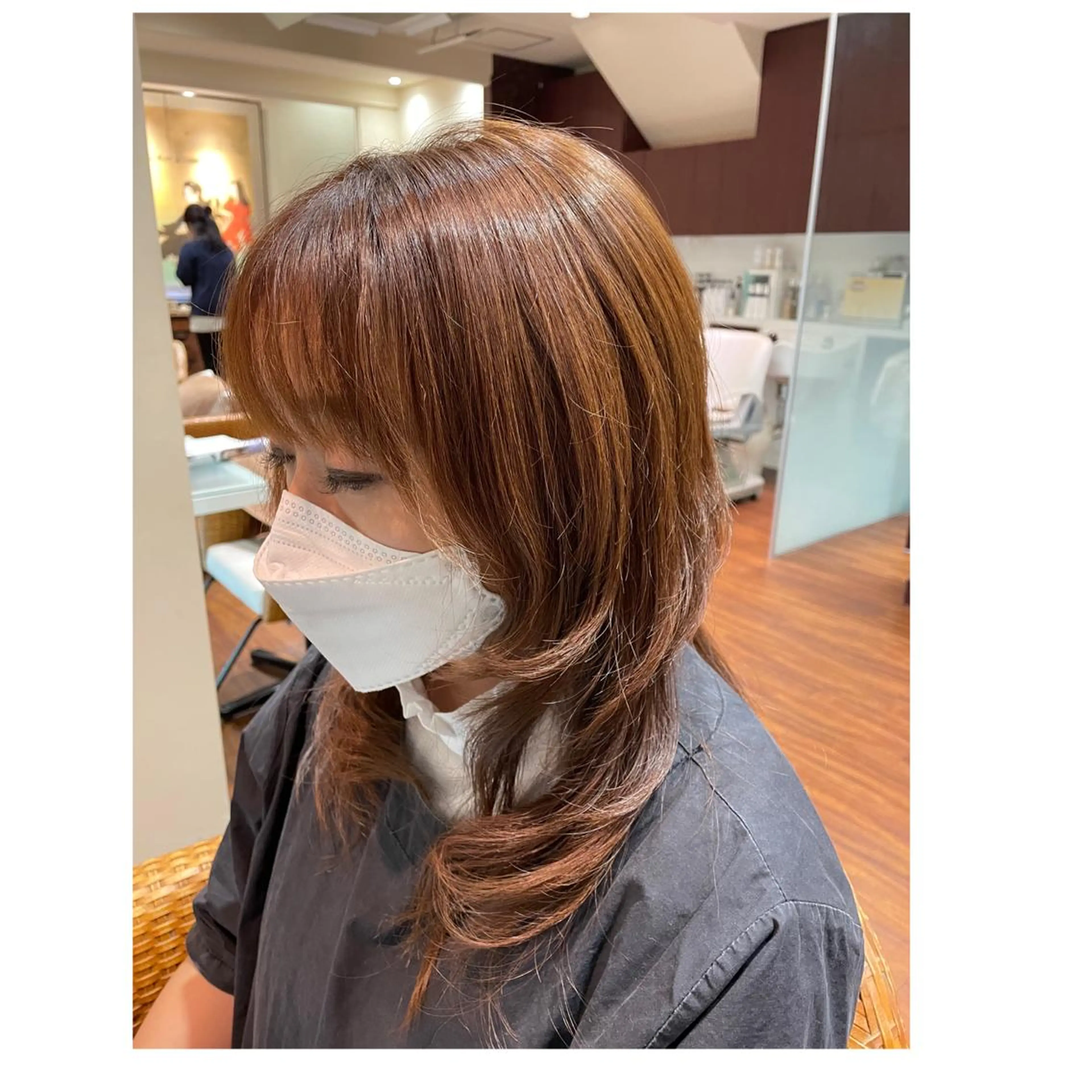 セミロング ハイレイヤー レイヤーカット 高橋廉治 （タカハシレンジ）のヘアスタイル