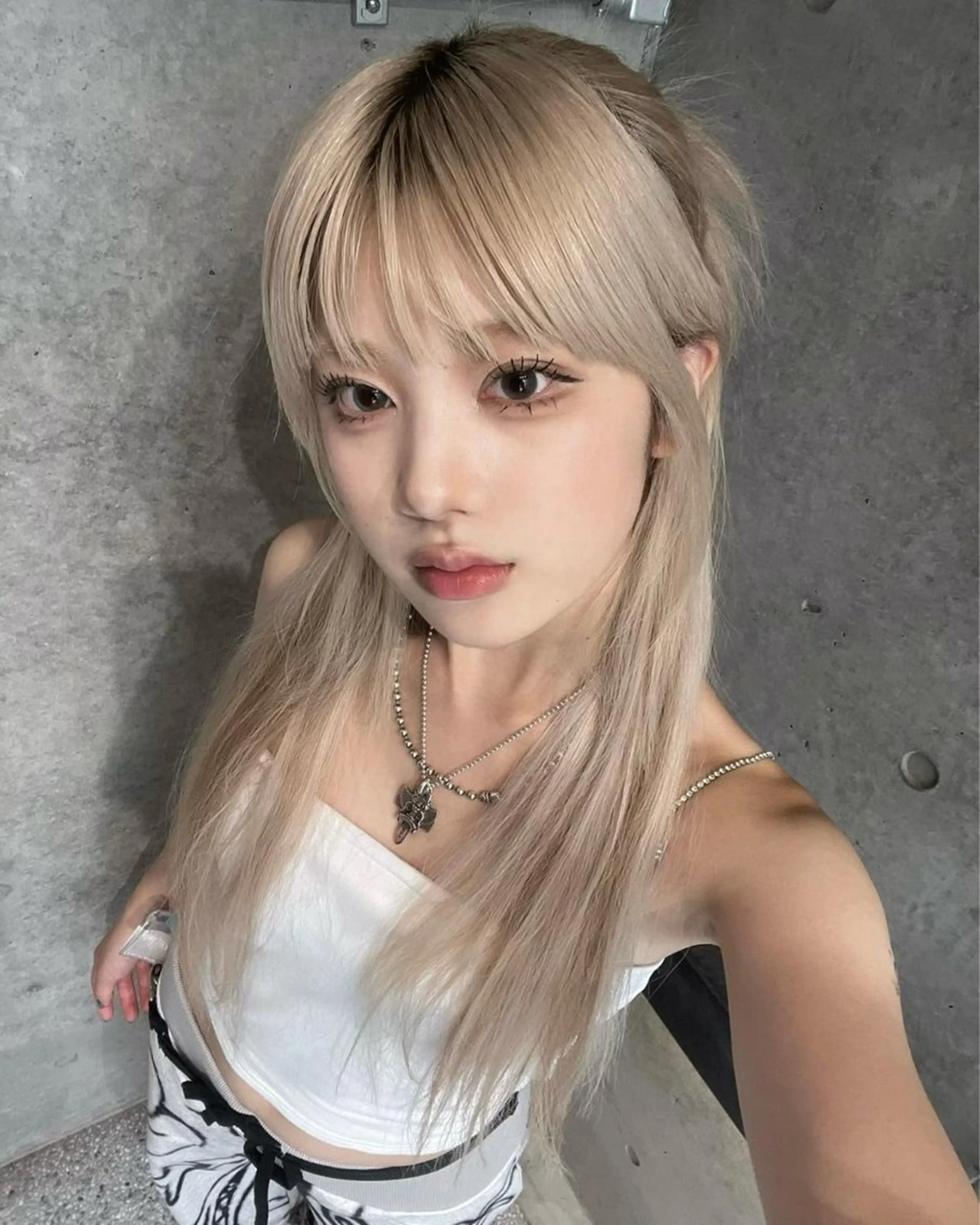 ロング カラー ブリーチなしWカラー 縮毛矯正・清水天空のヘアスタイル