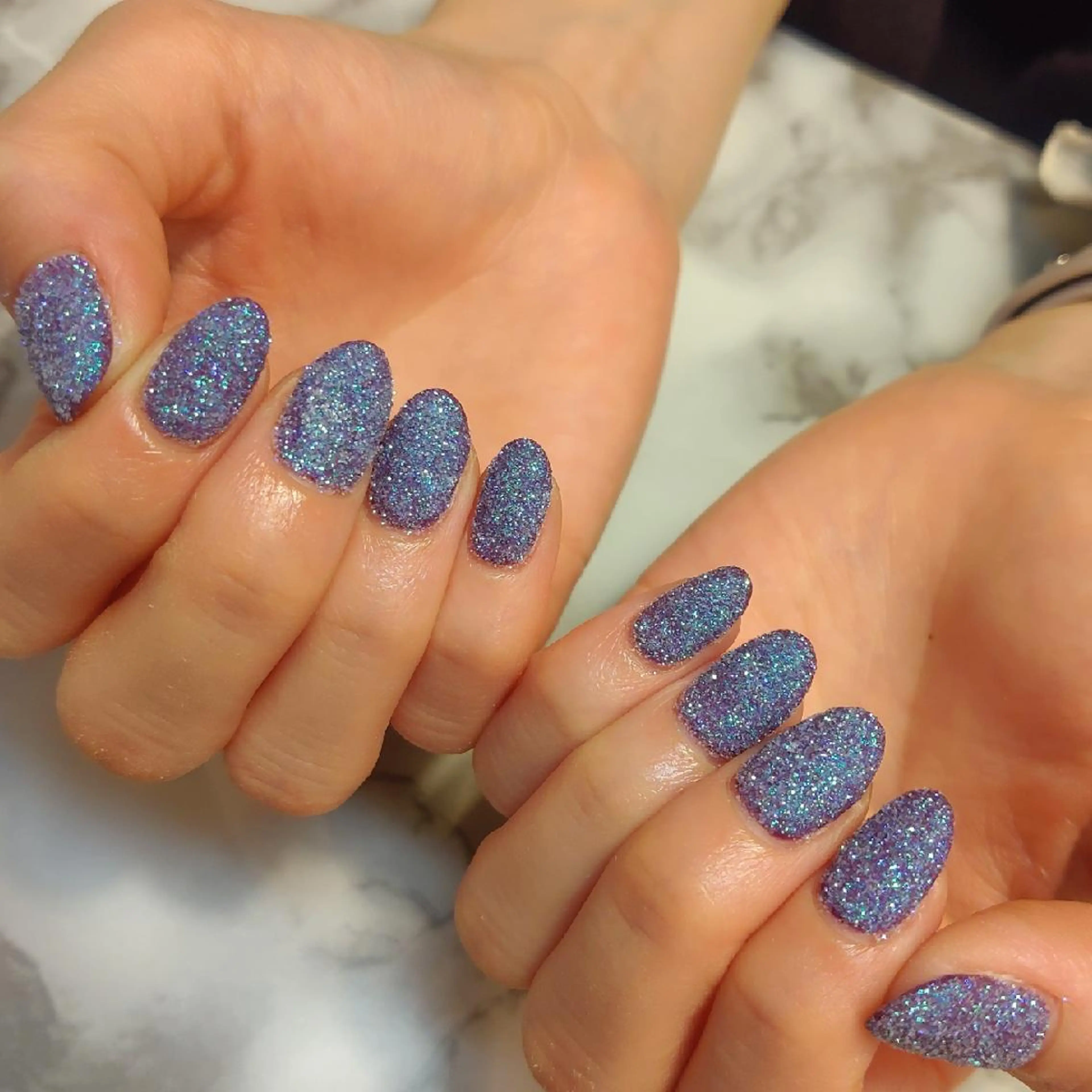 ネイル ジェヌインネイル 河内のネイルデザイン