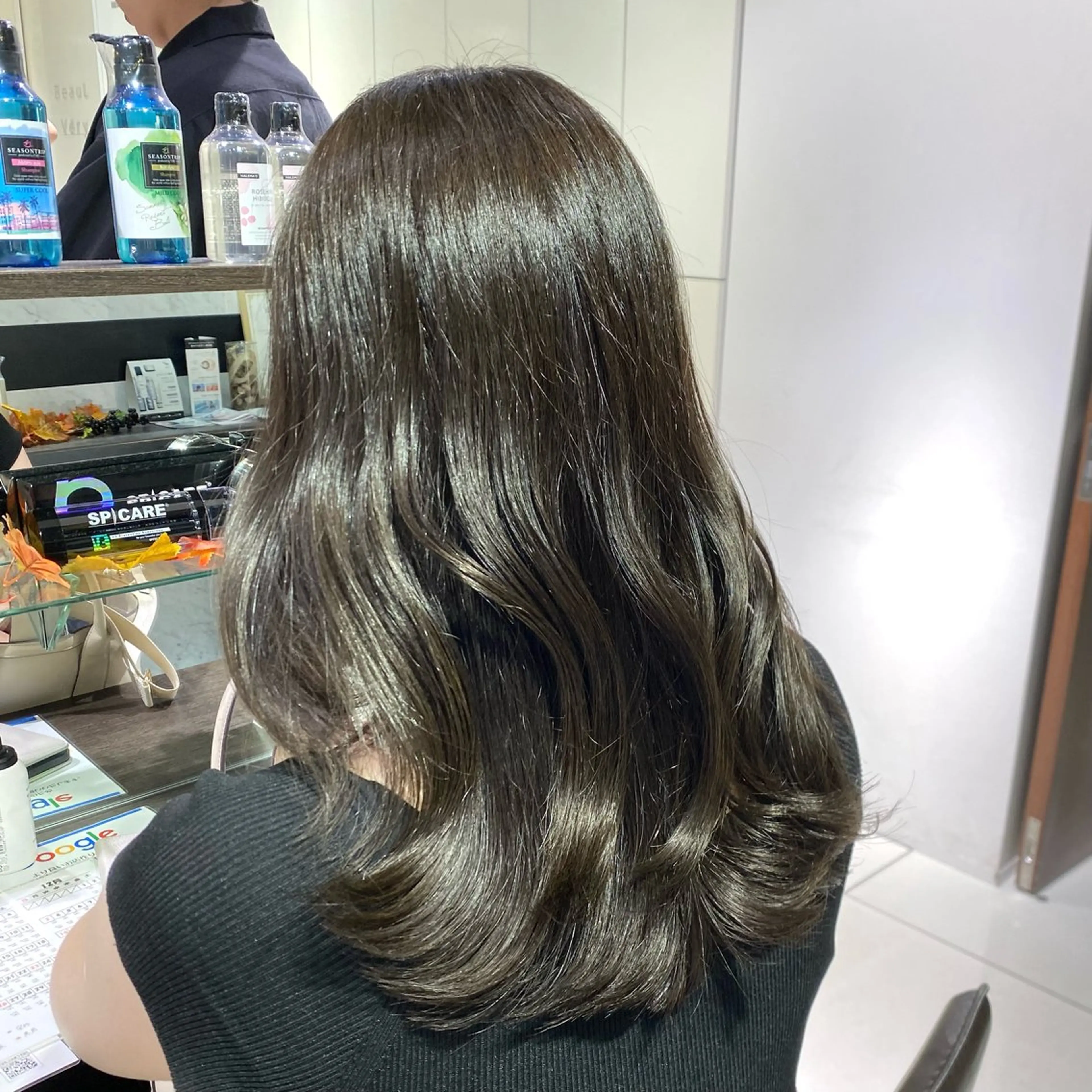 セミロング カラー ヘアアレンジ ヘアカラー ブリーチなしカラー /新百合ヶ丘/安形翔のヘアスタイル