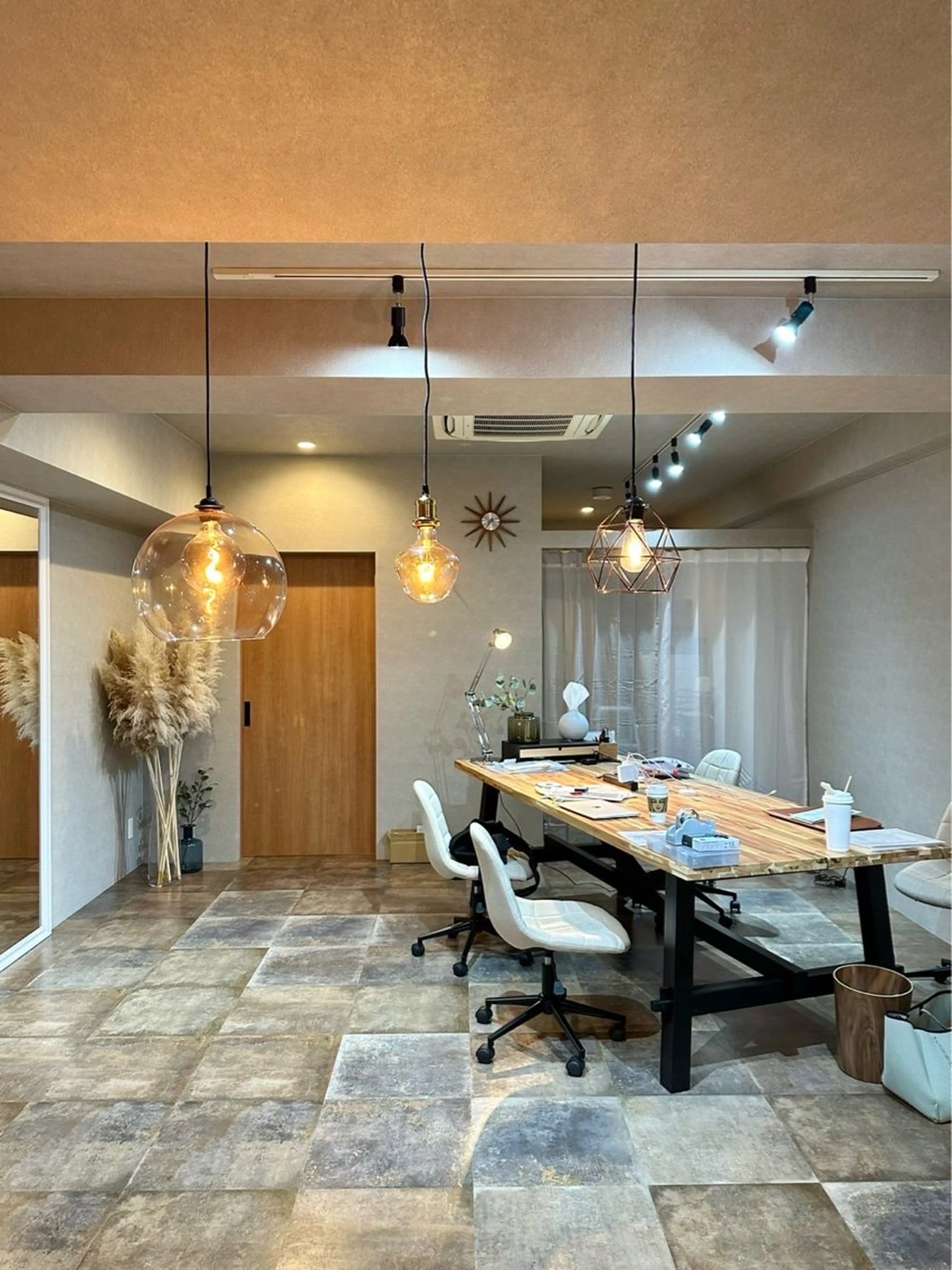 &ART所属・&ART REIの眉毛・アイブロウイメージ