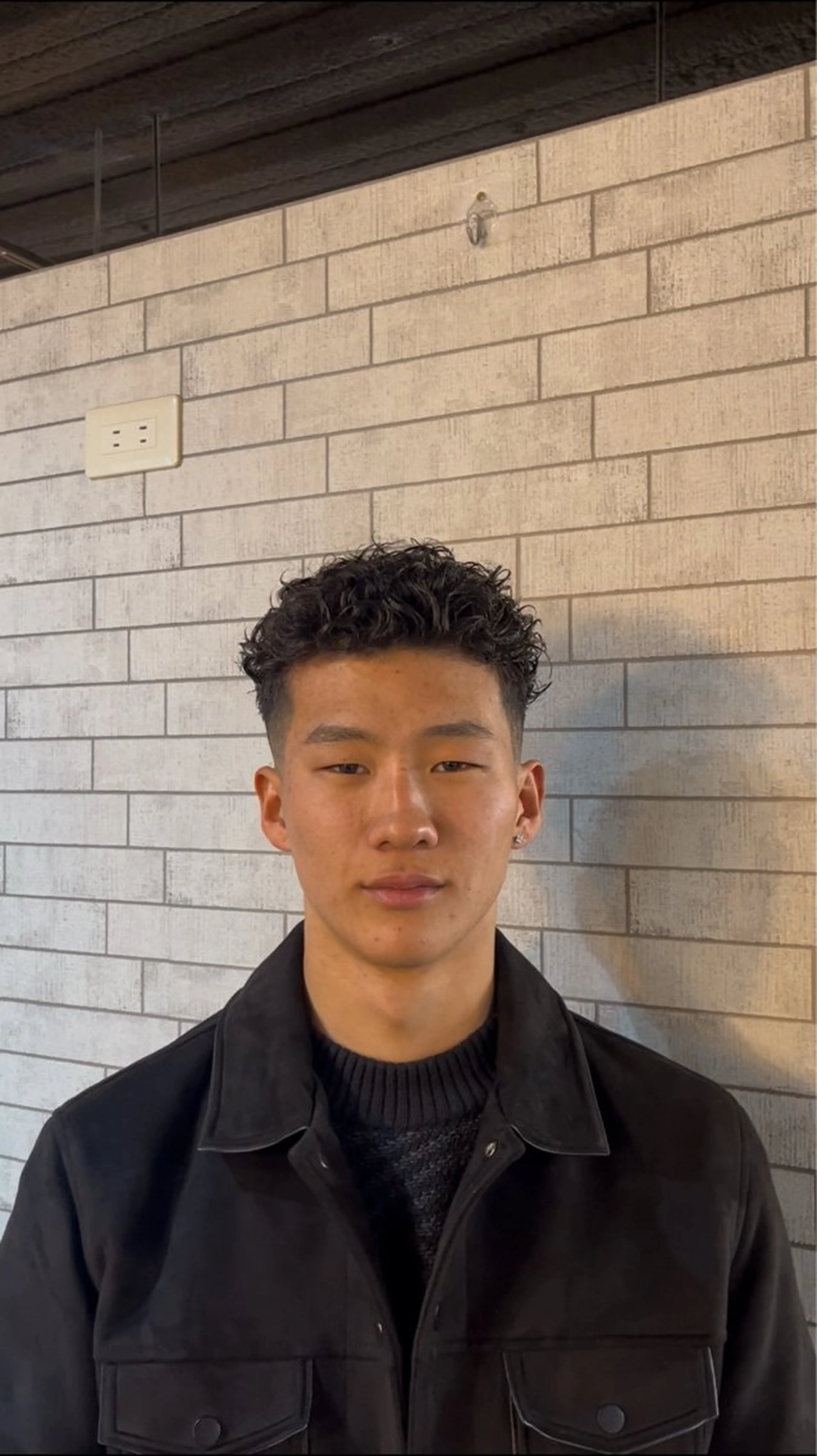 ショート パーマ メンズ フェードカット メンズパーマ スキンフェード カット パーマ 海外風メンズ🇺🇸 💈N.Yuto💈のヘアスタイル