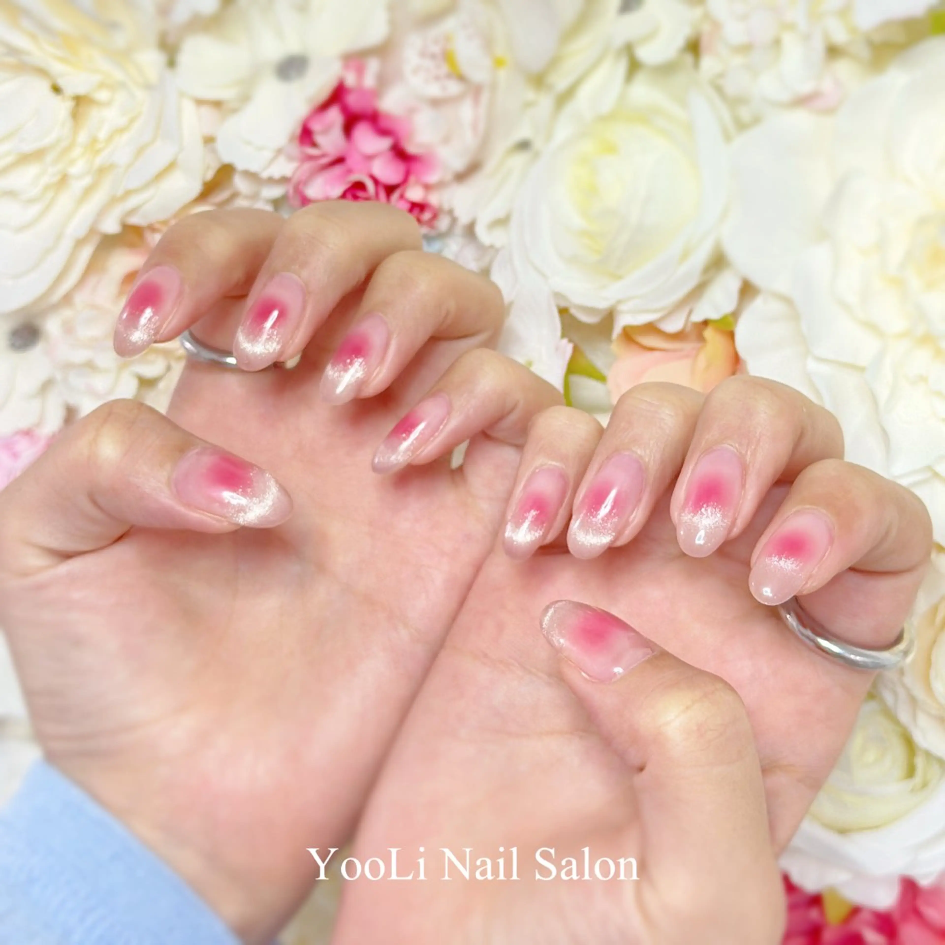 ネイル オーロラネイル チークネイル フレンチネイル ガラスフレンチ グラデーション 🎀 あやのネイルデザイン