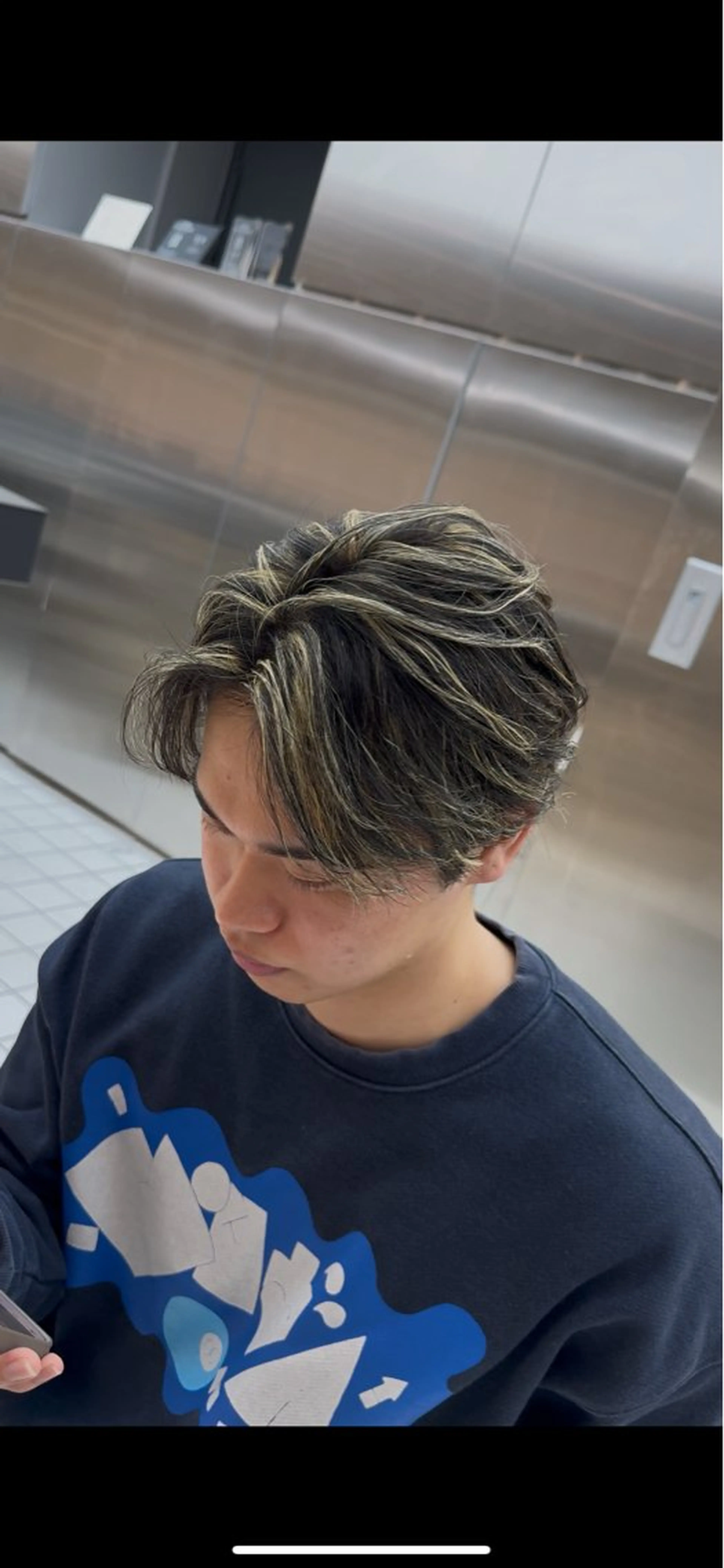 カラー キッズ ヘアカラー fifth park 六反穂 龍介のヘアスタイル