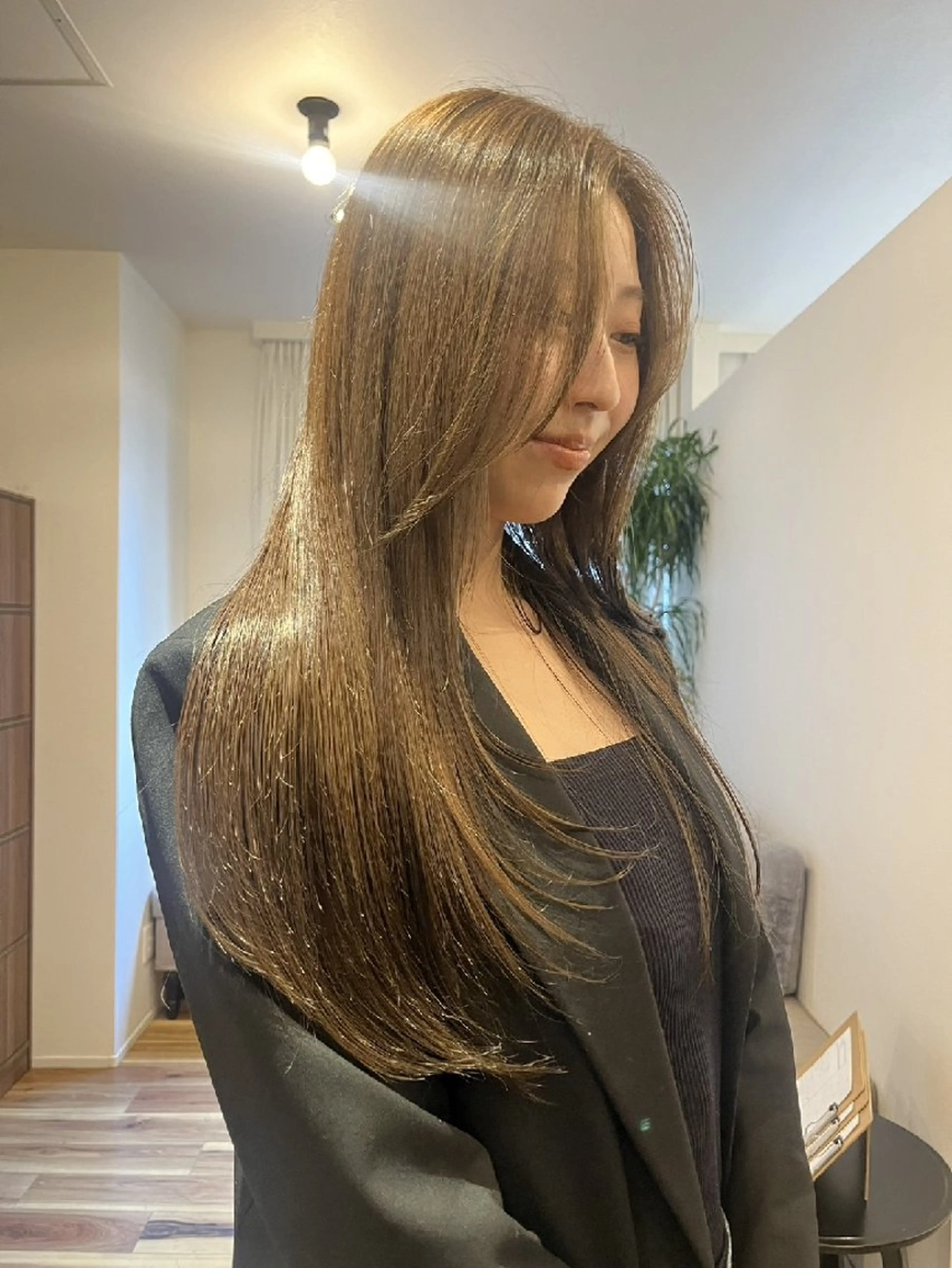 カラー ヘアカラー トリートメント seina/ ブリーチカラー✨のヘアスタイル