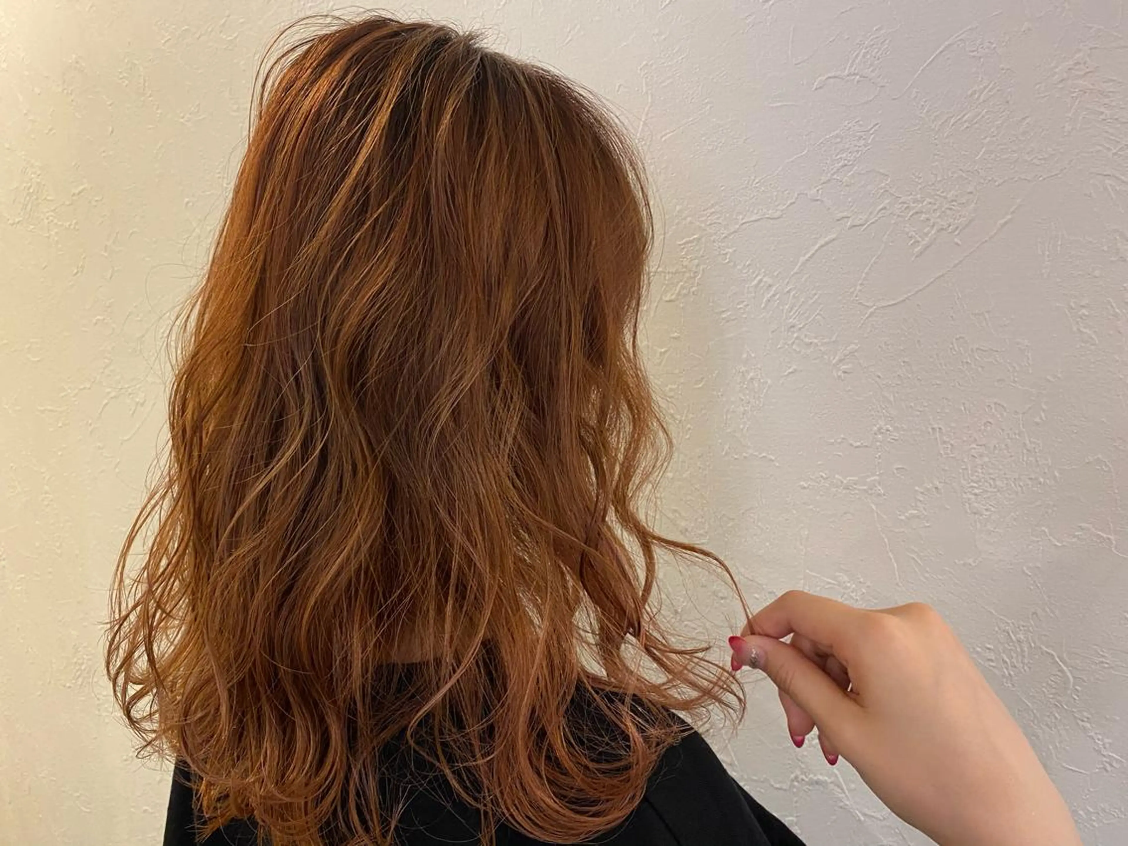 セミロング カラー m ā l o. マァロのヘアスタイル