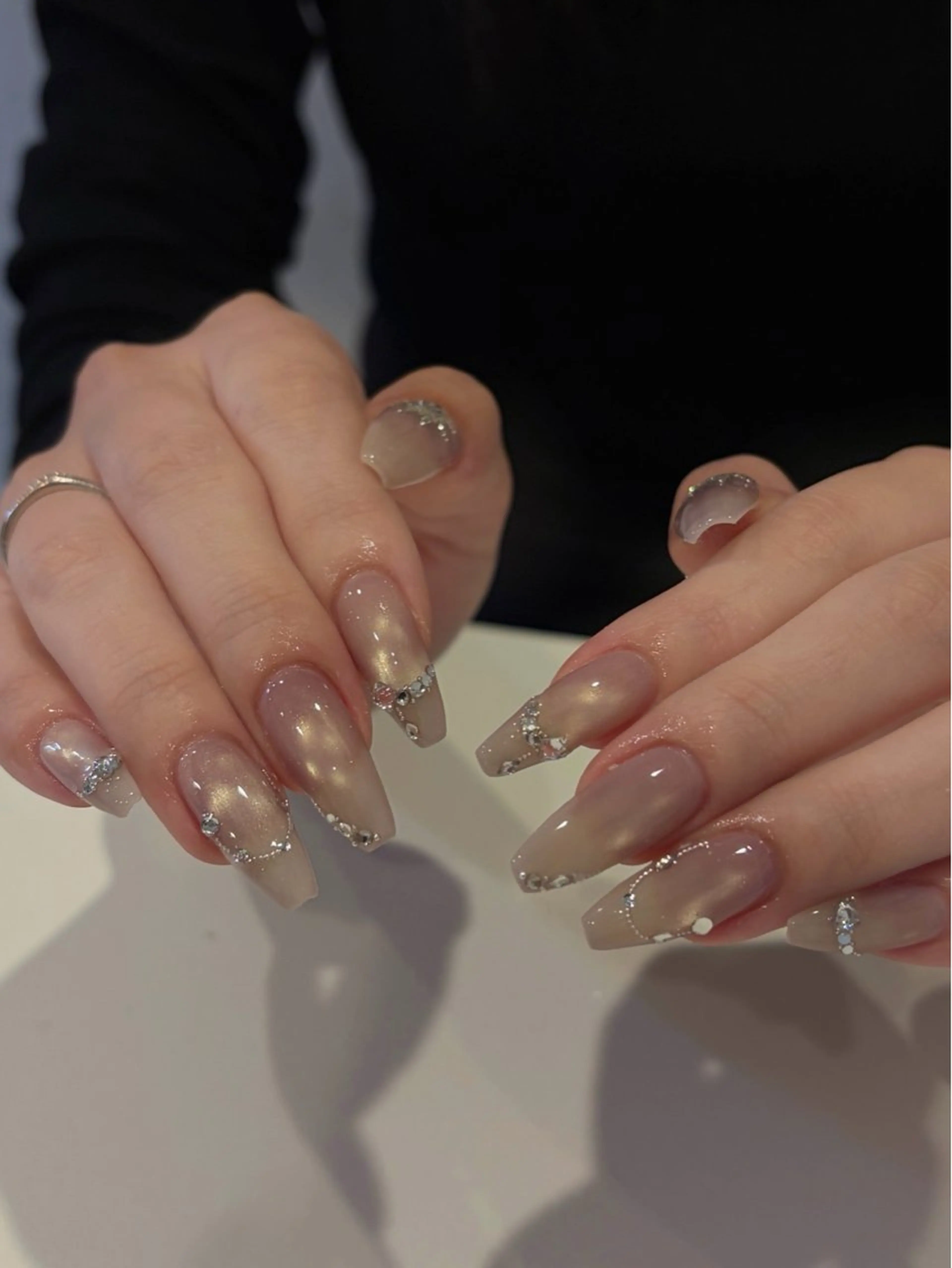 ネイル 持ち込み ハンドネイル odette Mikiのネイルデザイン