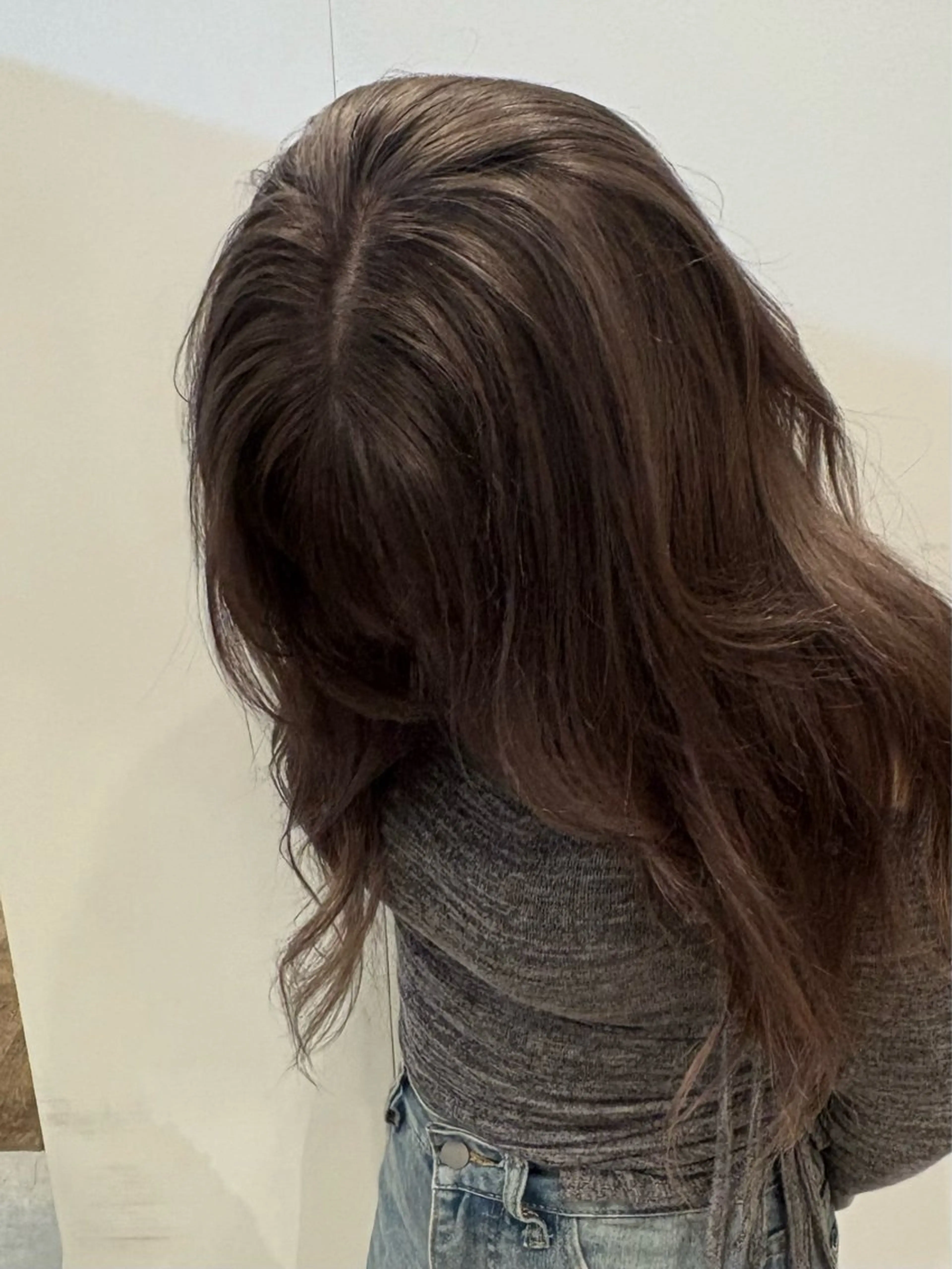 ロング lot Kanau ハイトーン／デザインのヘアスタイル