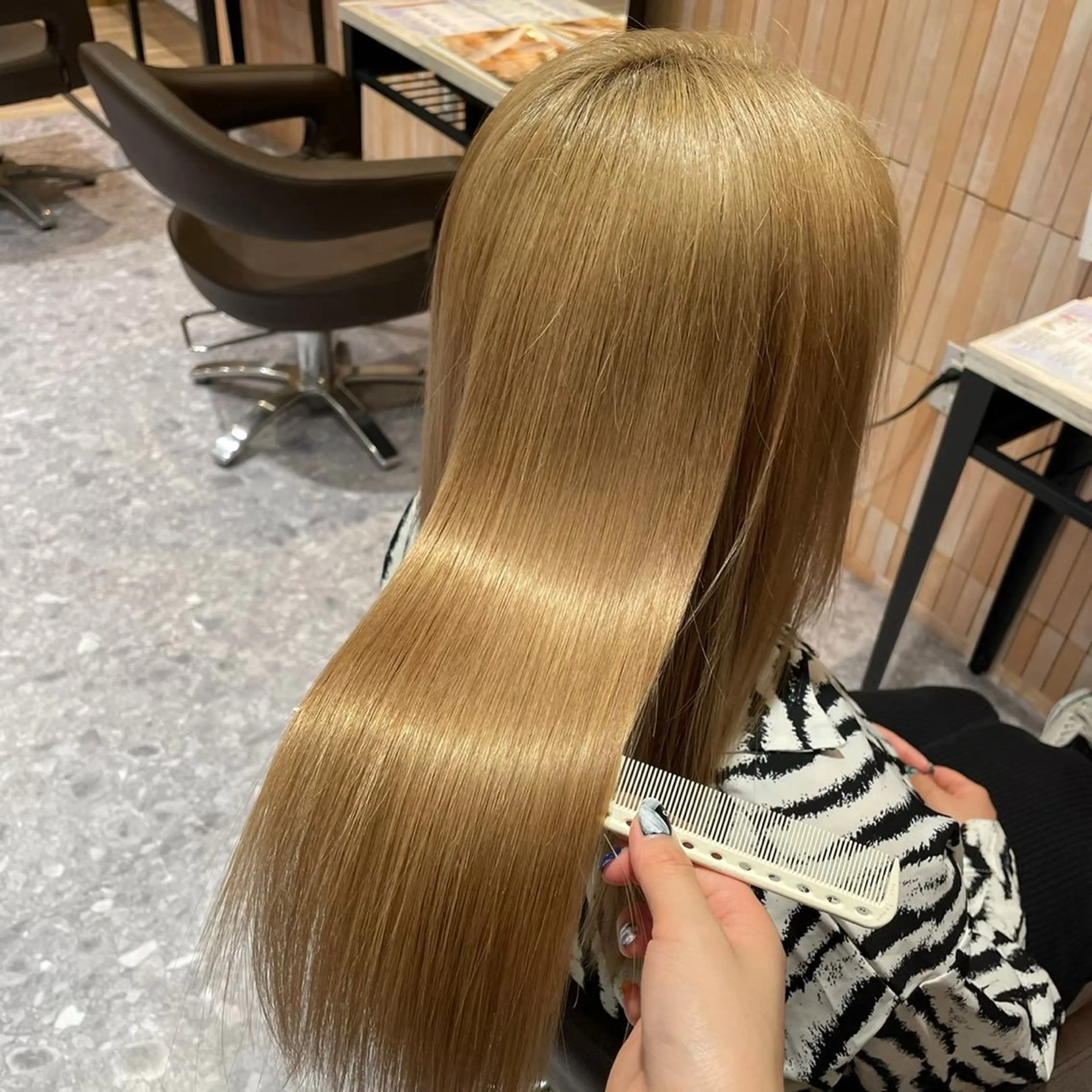 ロング 髪質改善 トリートメント 佐藤 凜華のヘアスタイル