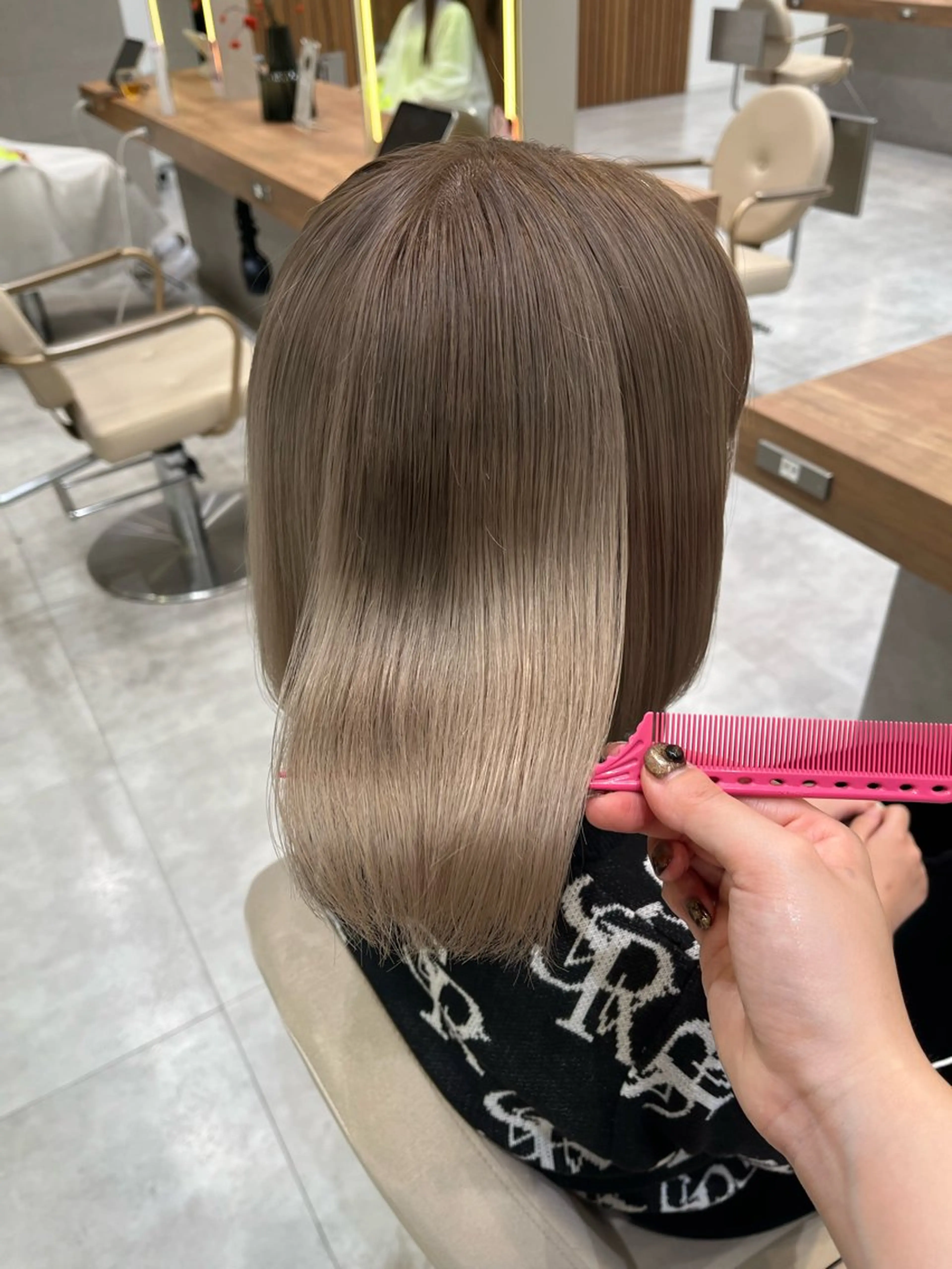 ミディアム ヘアカラー トリートメント ヘッドスパ 木野田 萌のヘアスタイル