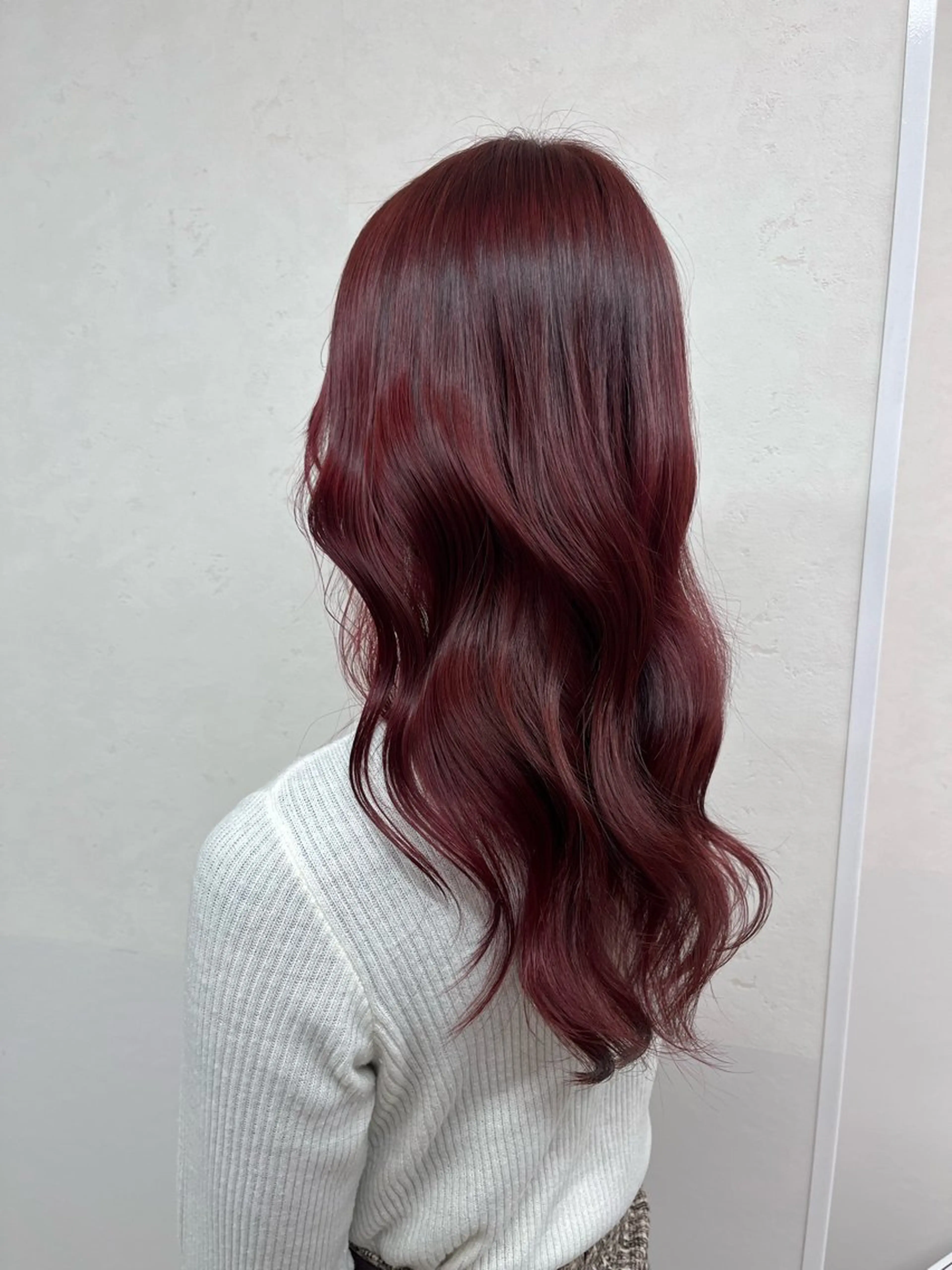 ロング カラー ヘアカラー ナチュラルベージュ/ 顔周りカット/由喜のヘアスタイル