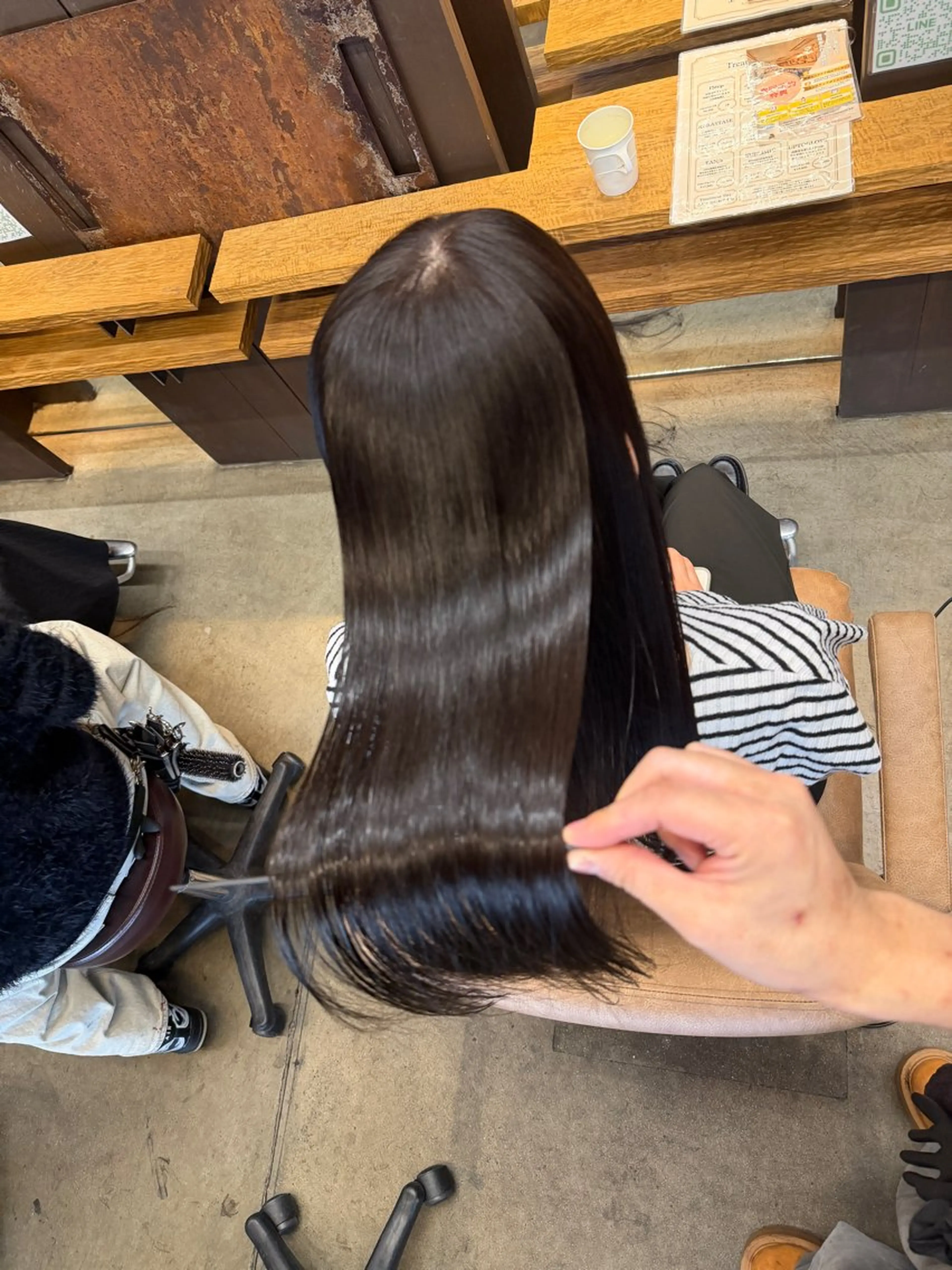 セミロング トリートメント 美髪縮毛矯正/ 髪質改善/愛敬響のヘアスタイル