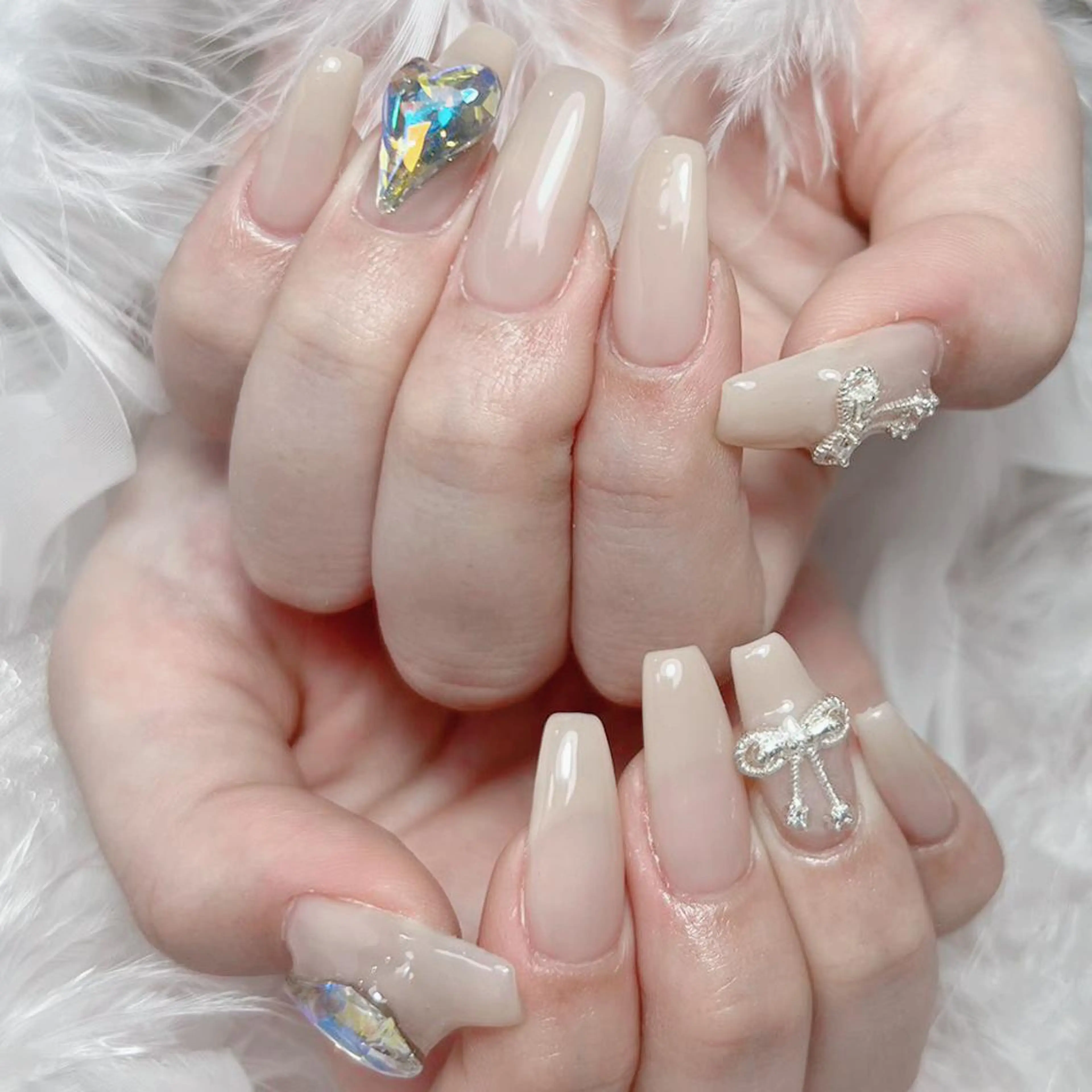 ネイル 持ち込み ハンドネイル ハンドケア Diamond 🚢のネイルデザイン