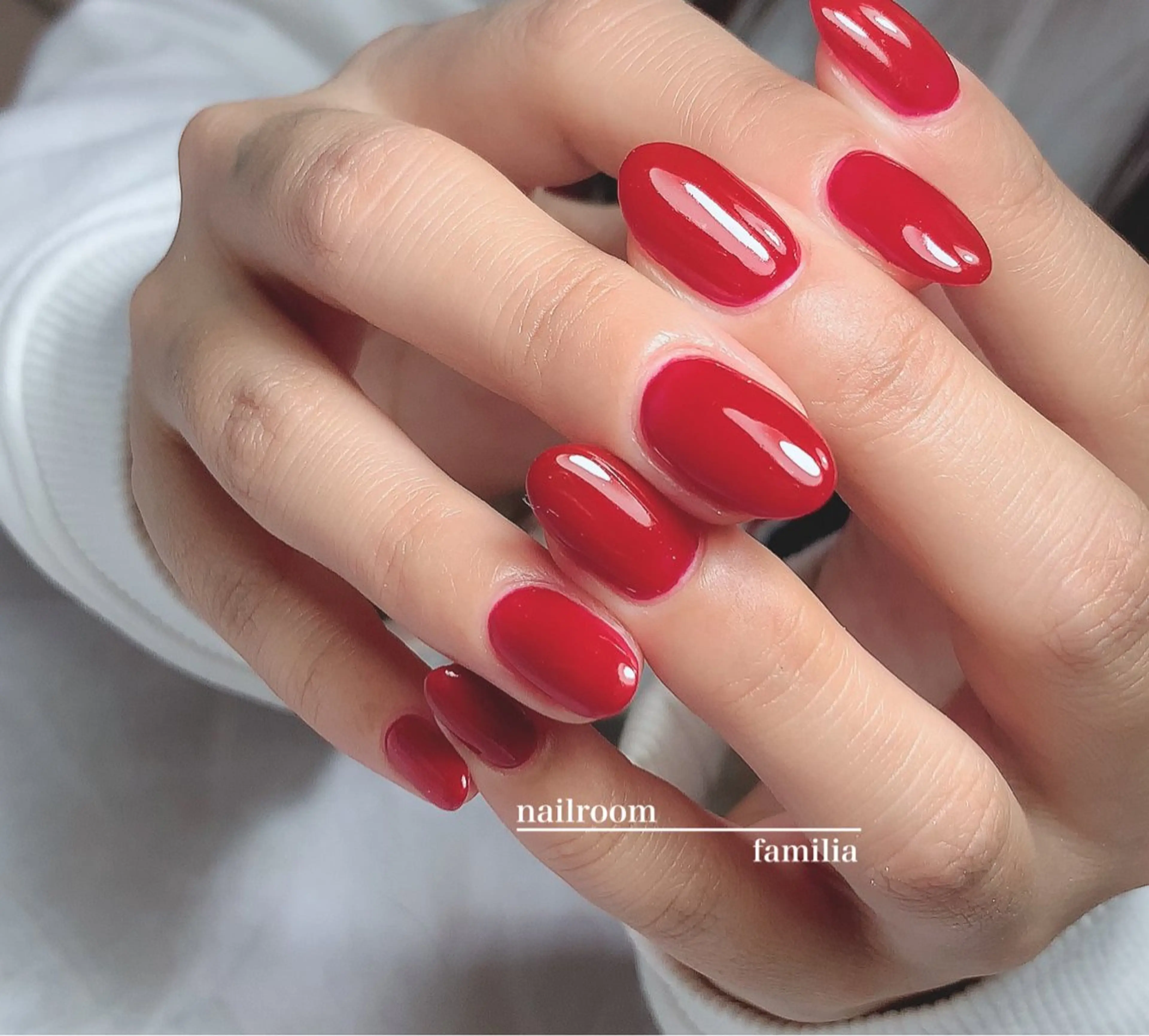 ネイル ハンドネイル -nailroom- familiaのネイルデザイン