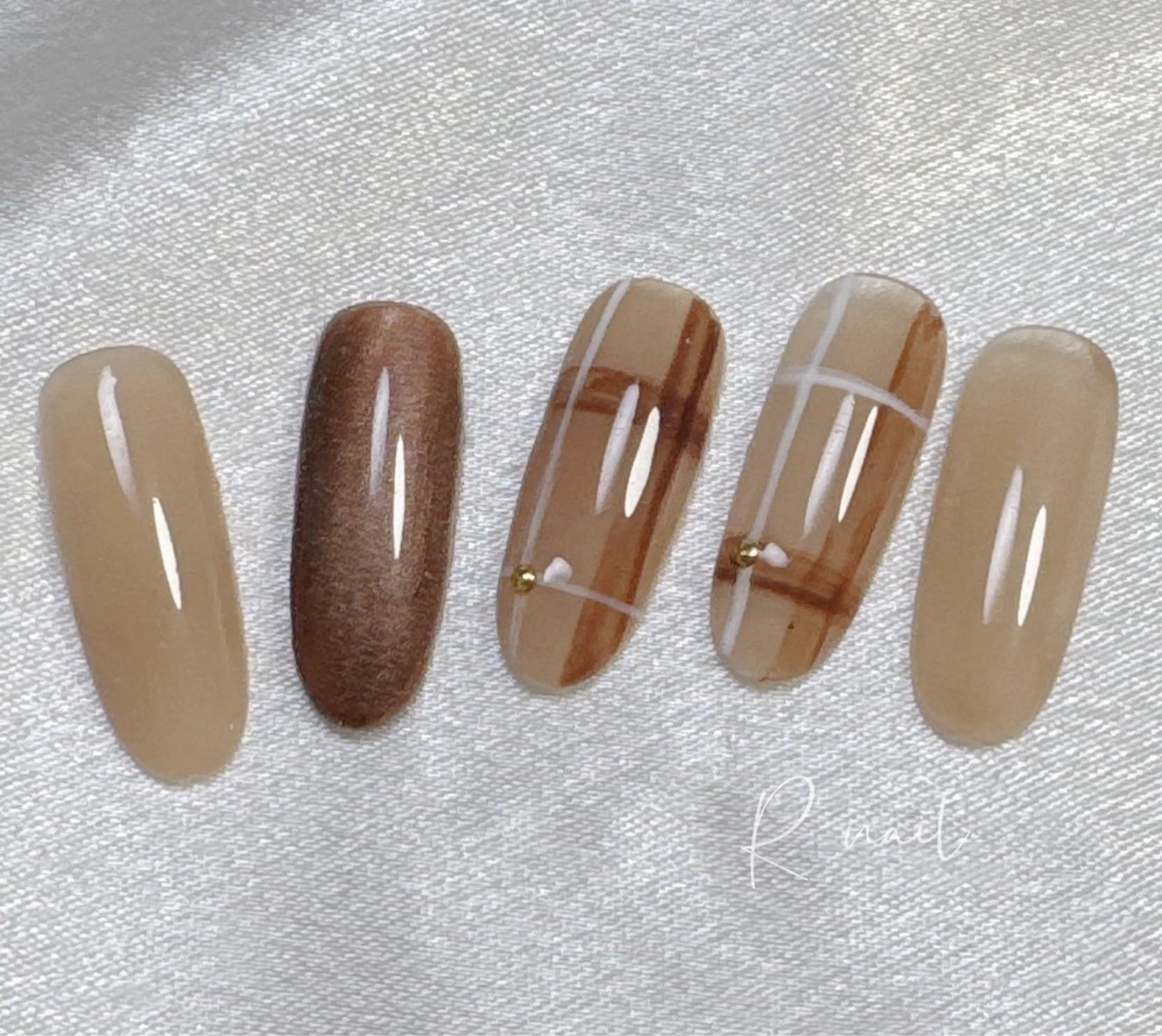 ネイル ハンドネイル 太田 汐音のネイルデザイン