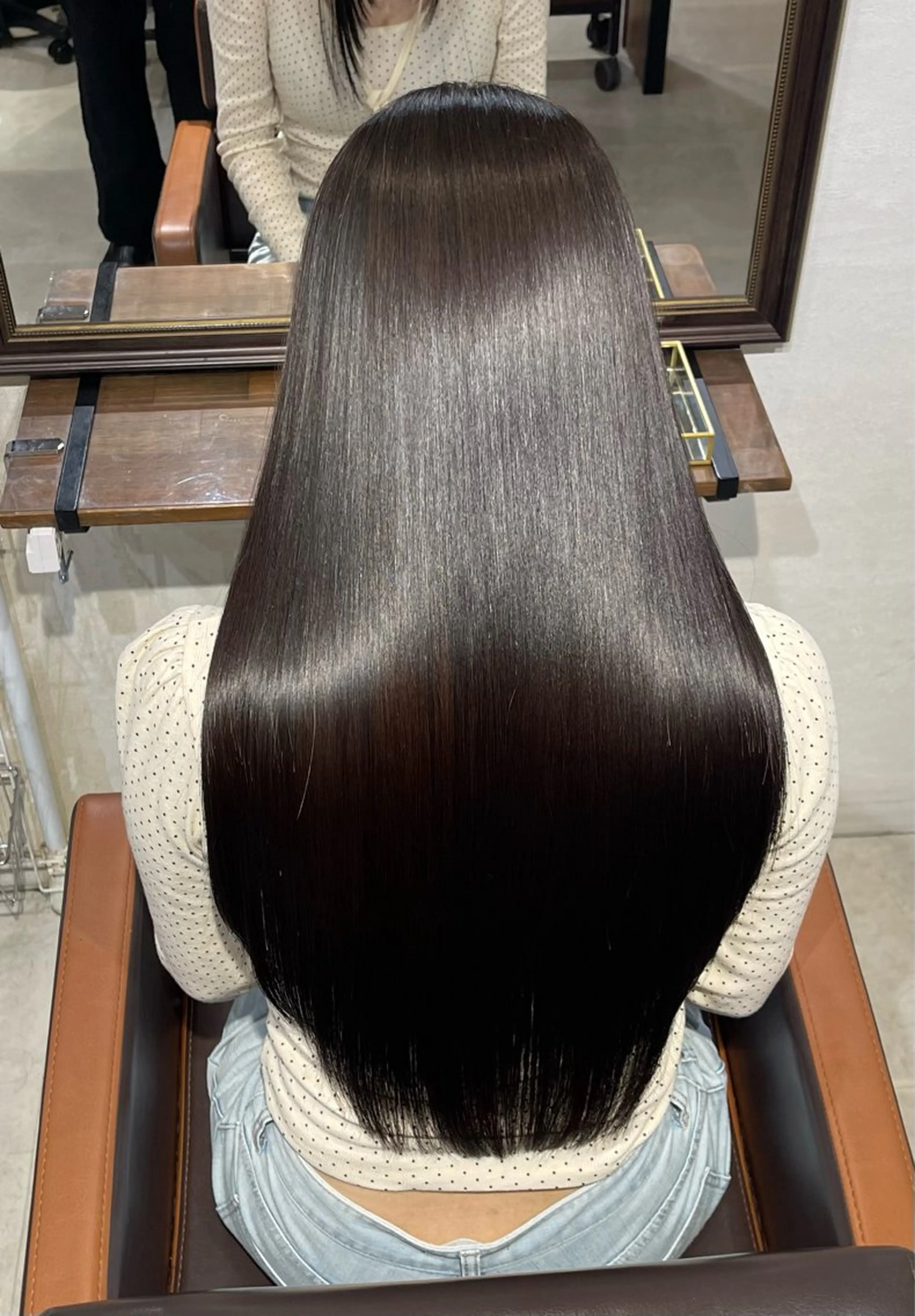 天使の輪作りませんか?໒꒱· ﾟ高濃度ケラチントリートメント＋カットの写真