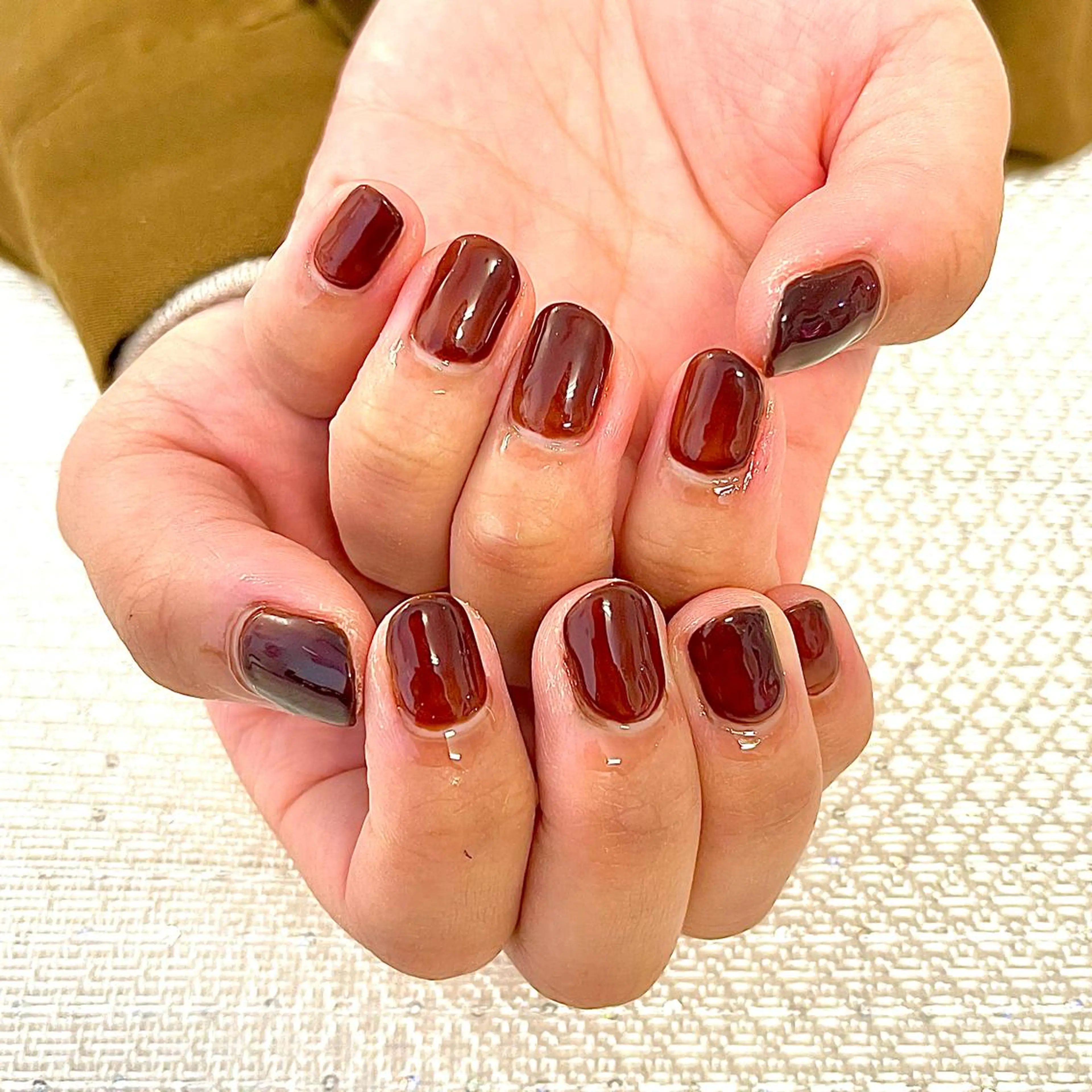 ネイル ブラウン ワンカラーネイル 🤎🧸 Aya 🧸🤎のネイルデザイン