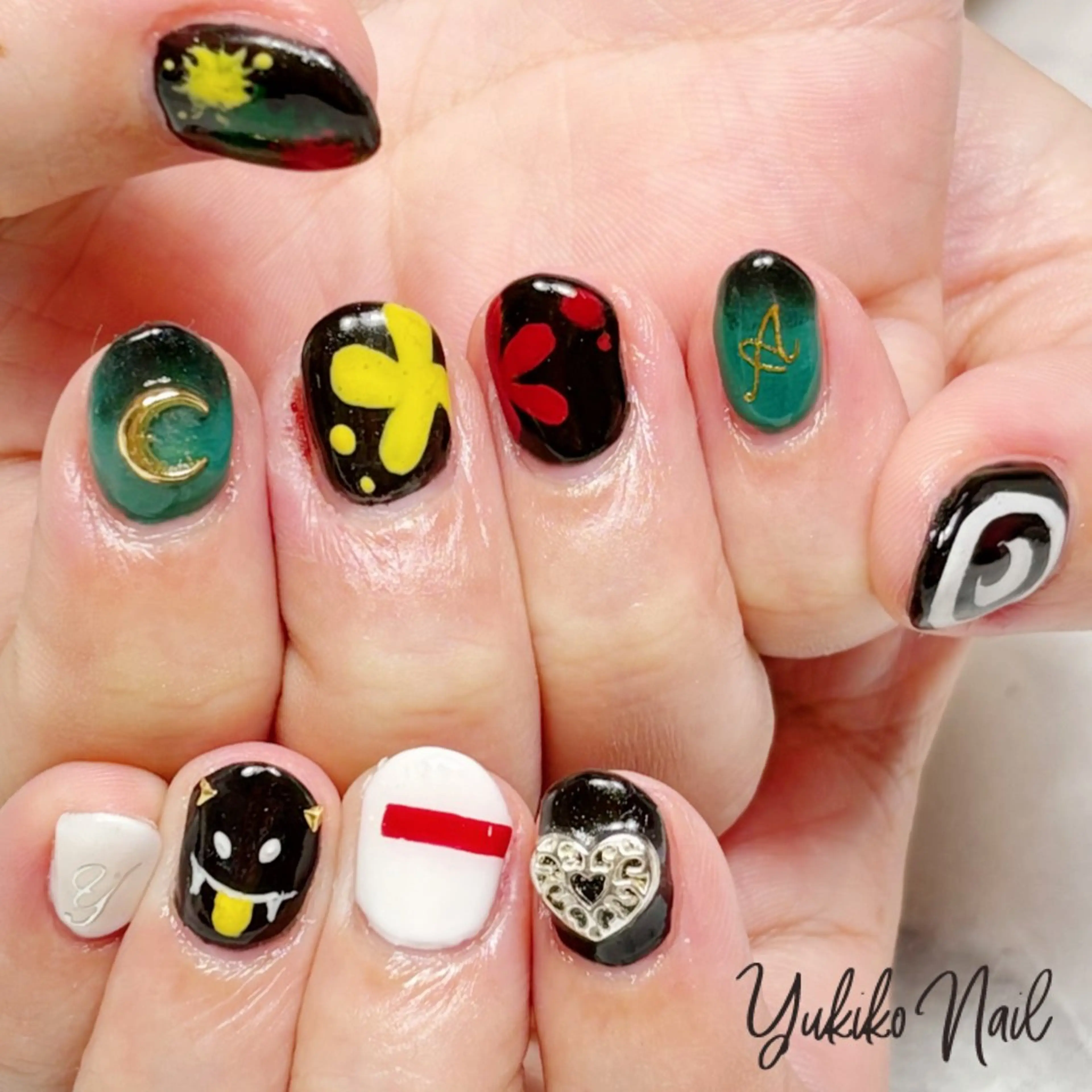 ネイル 持ち込み ハンドネイル ユキコ ネイルのネイルデザイン