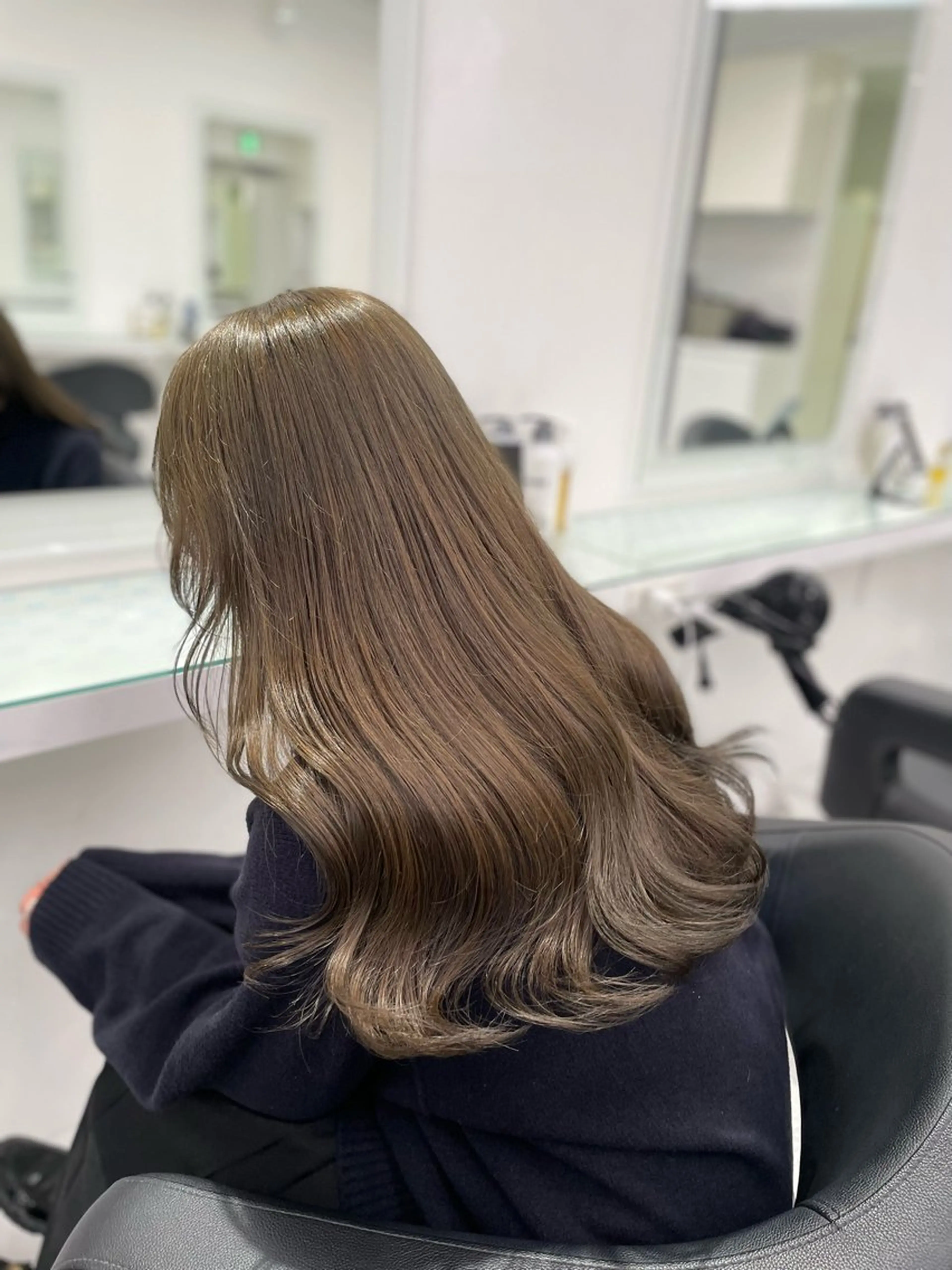 ロング カラー ヘアカラー トリートメント 透明感💕今っぽ似合 わせ𝐍𝐨. 𝟏のヘアスタイル