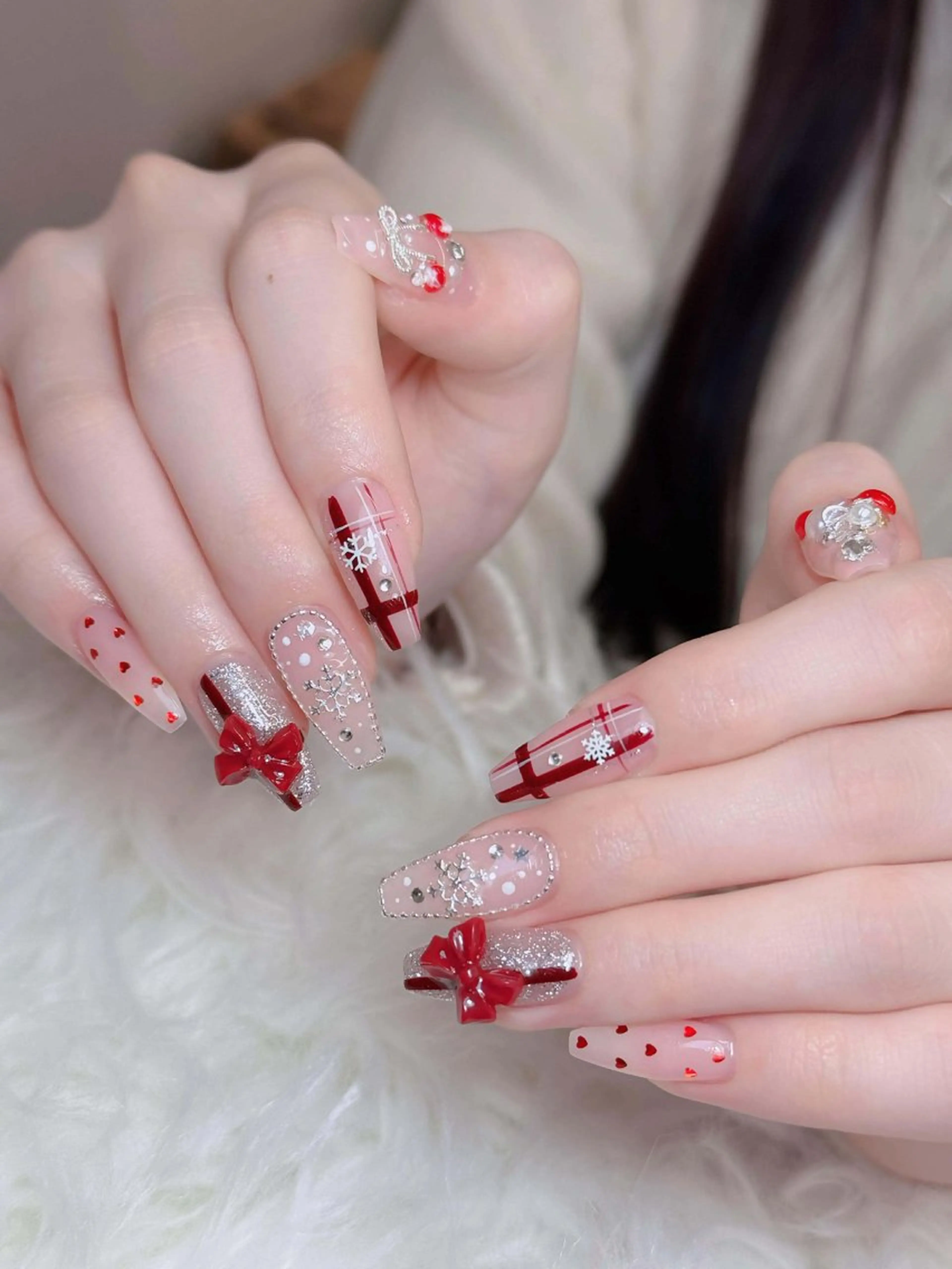 ネイル オーロラネイル チークネイル フットネイル フレンチネイル ハロウィン ハンドネイル Lumi Nail 新大久保3‘のネイルデザイン