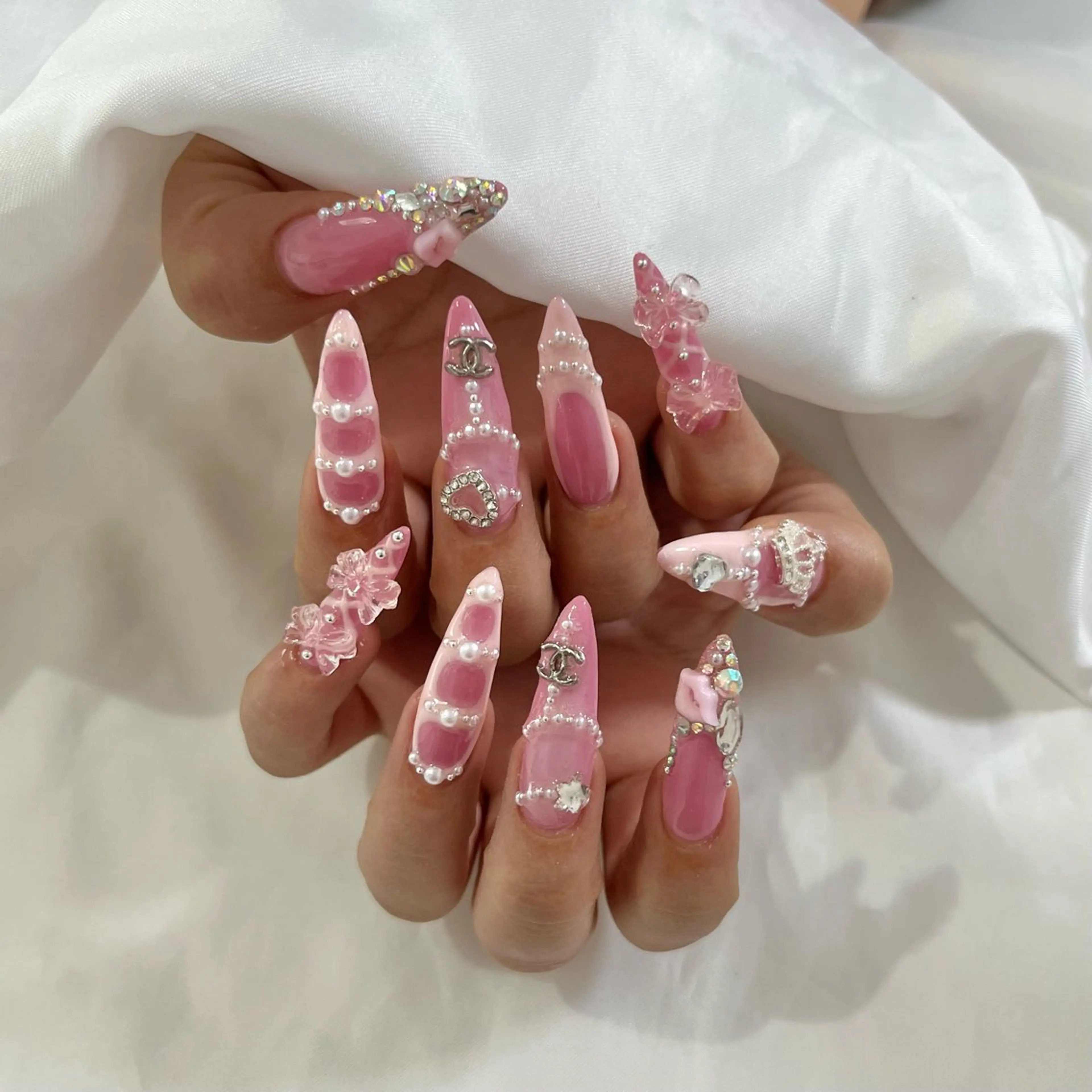 ネイル Luuny nailのネイルデザイン