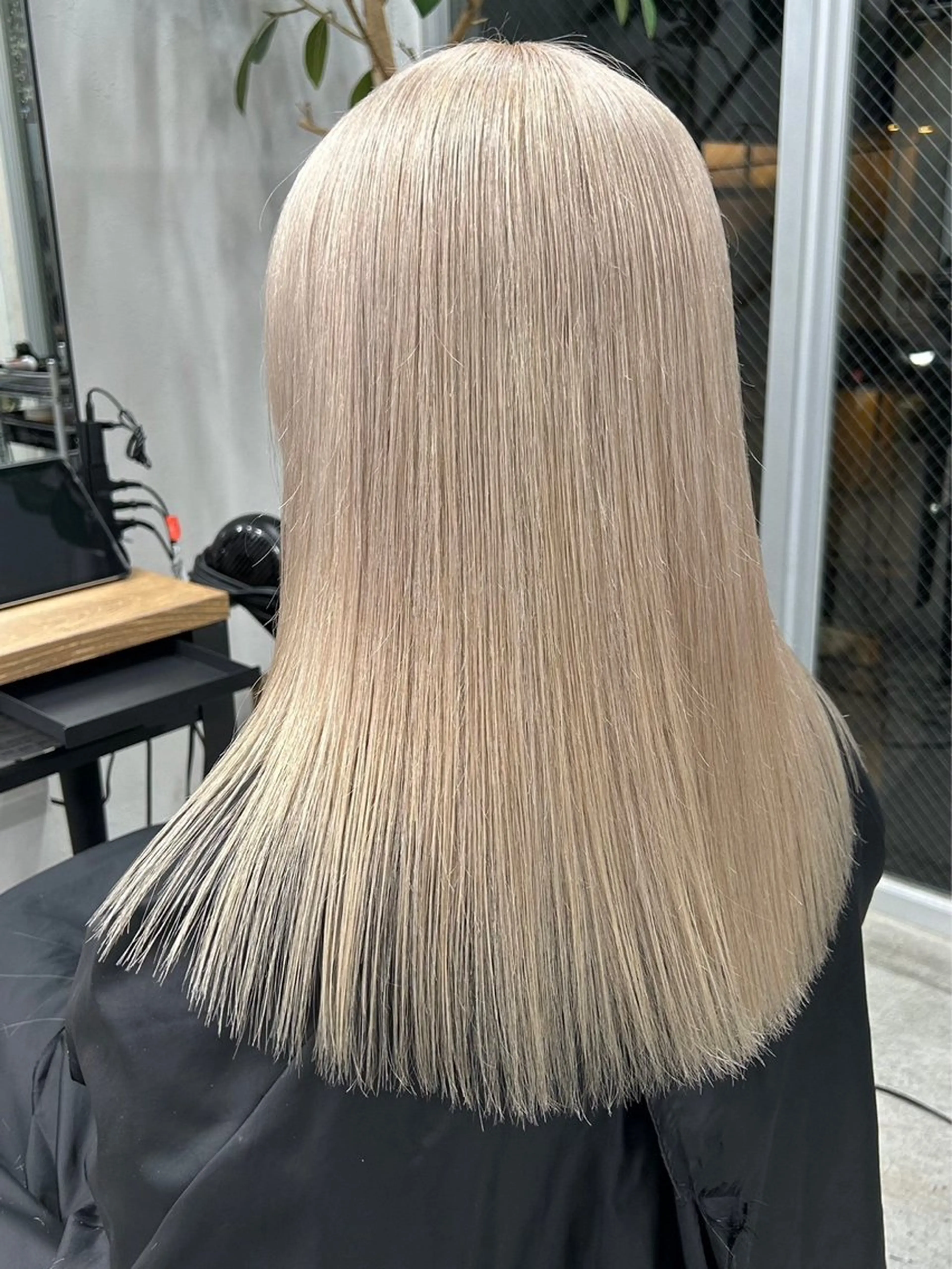 カラー hinata/ ハイトーンカラー🪽のヘアスタイル