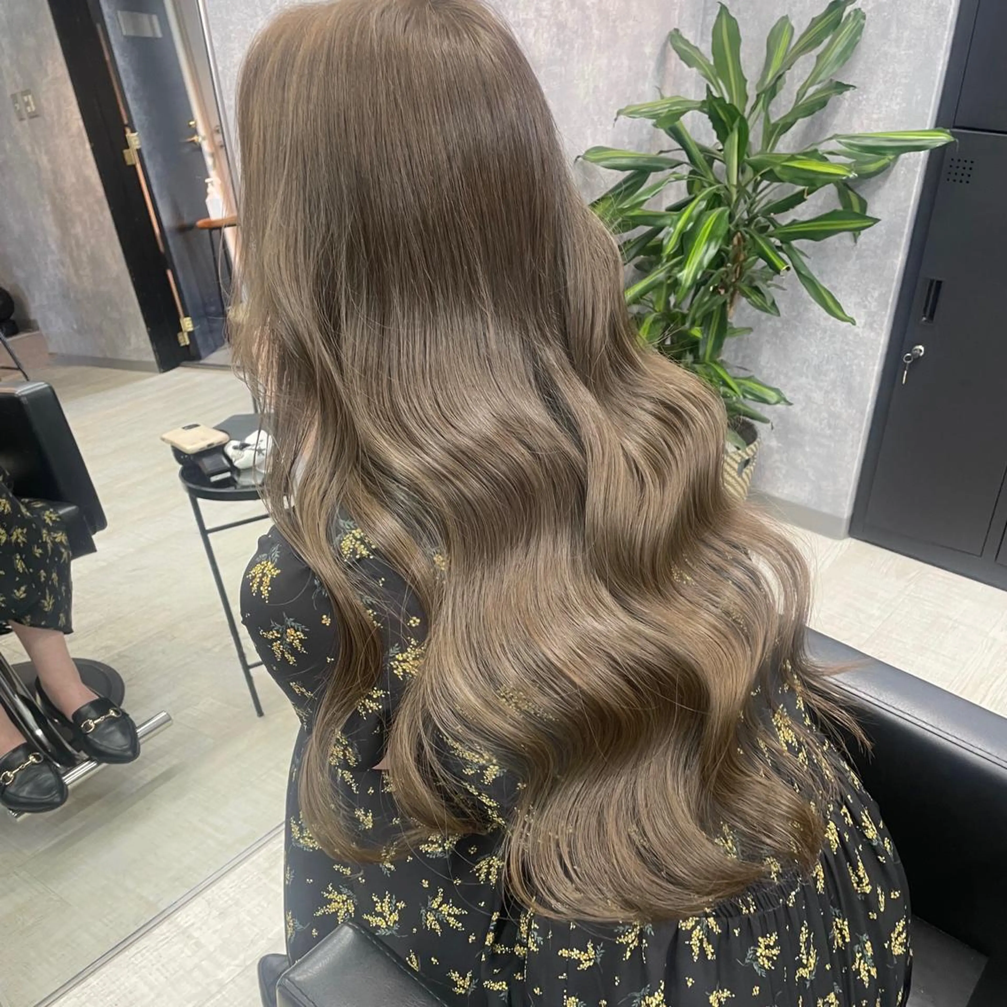 ロング カラー ブリーチ ブリーチなしカラー カット トリートメント 宮城 ほのかのヘアスタイル