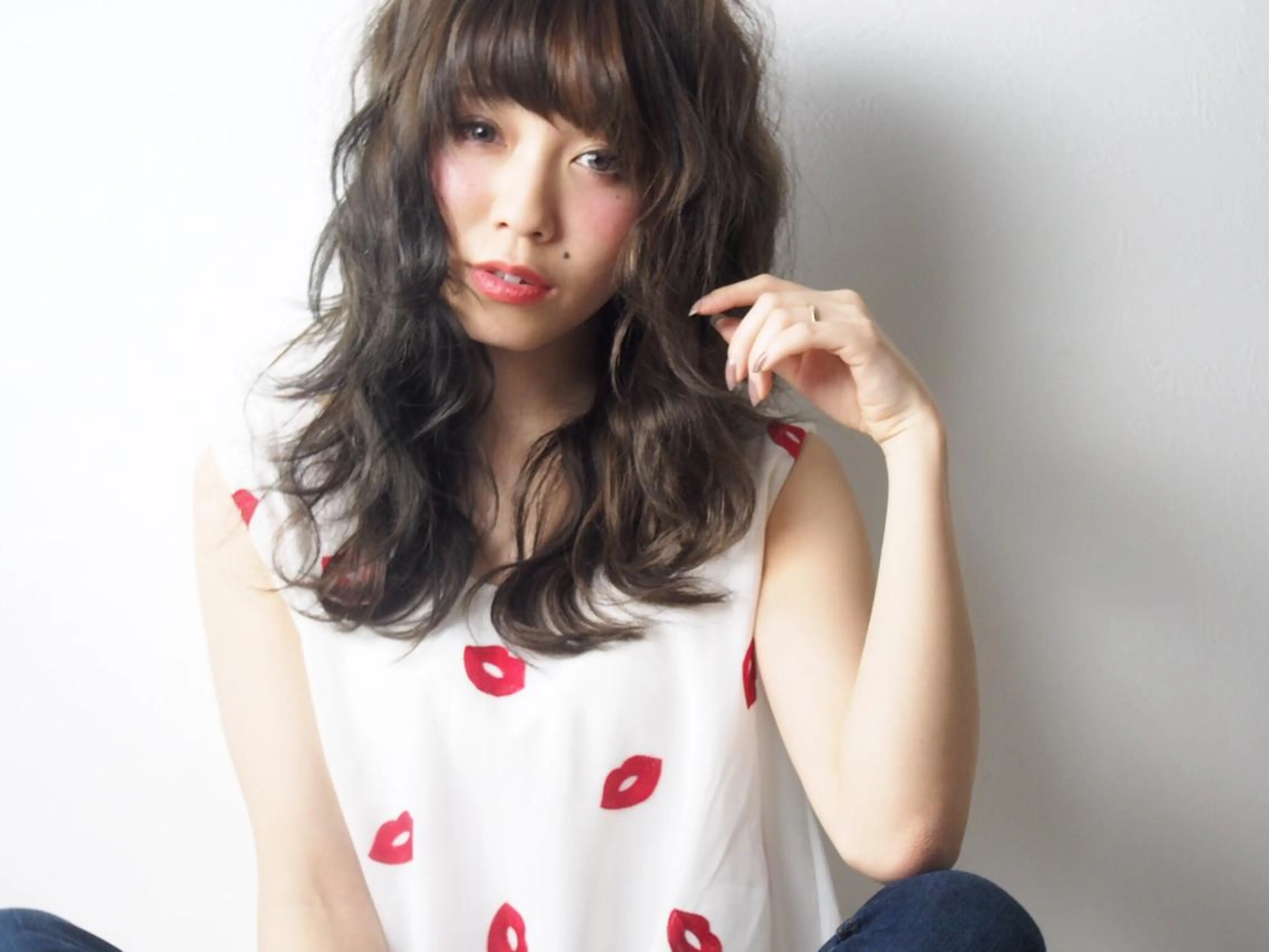 セミロング カラー 藤本 憲吾のヘアスタイル