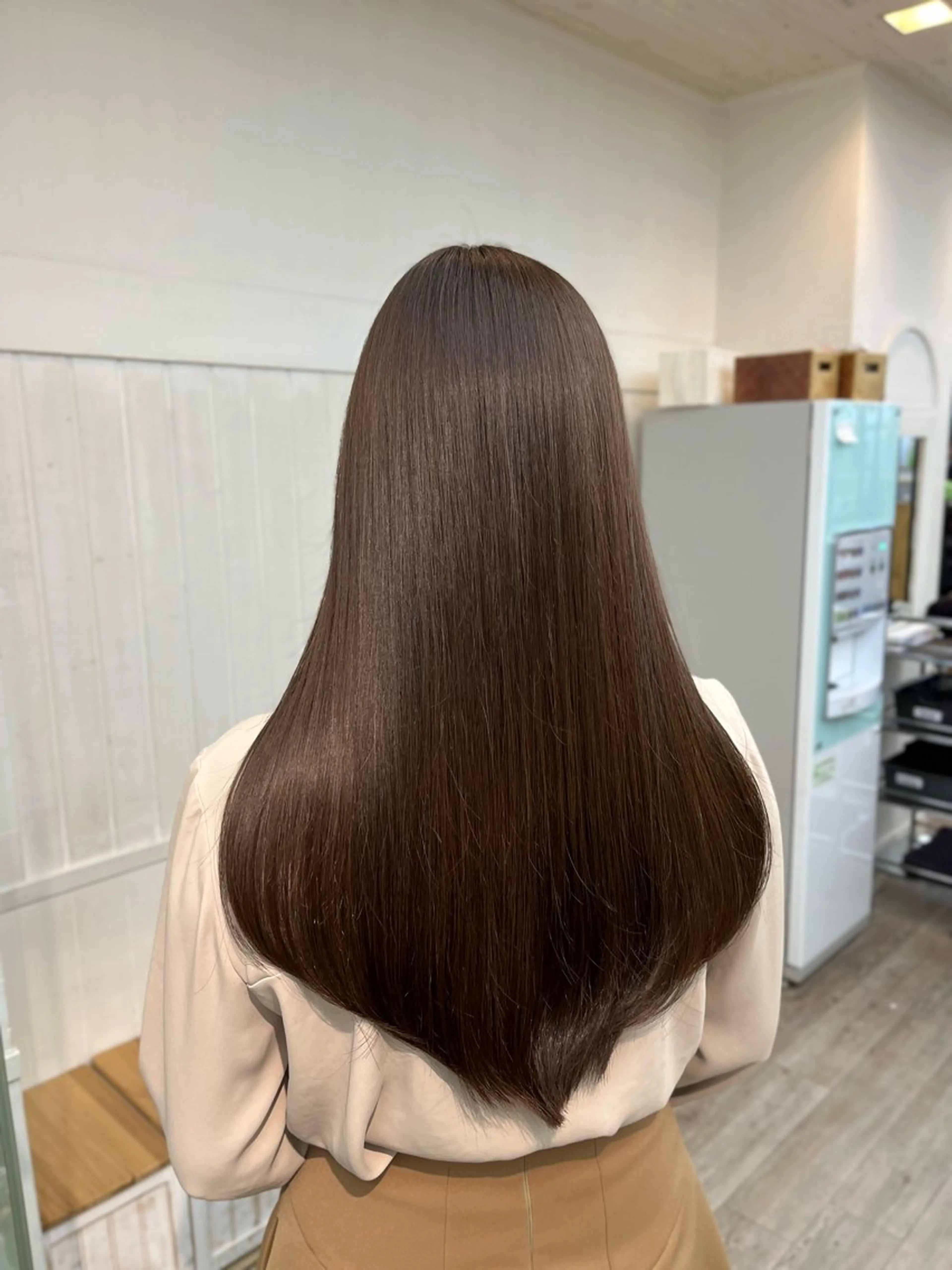 ロング カラー パーマ ヘアアレンジ ブラウンカラー 透明感カラー 髪質改善 カット ヘアカラー トリートメント ヘッドスパ ヘアセット 二ヶ月綺麗が続く デザイン/星野六三四のヘアスタイル