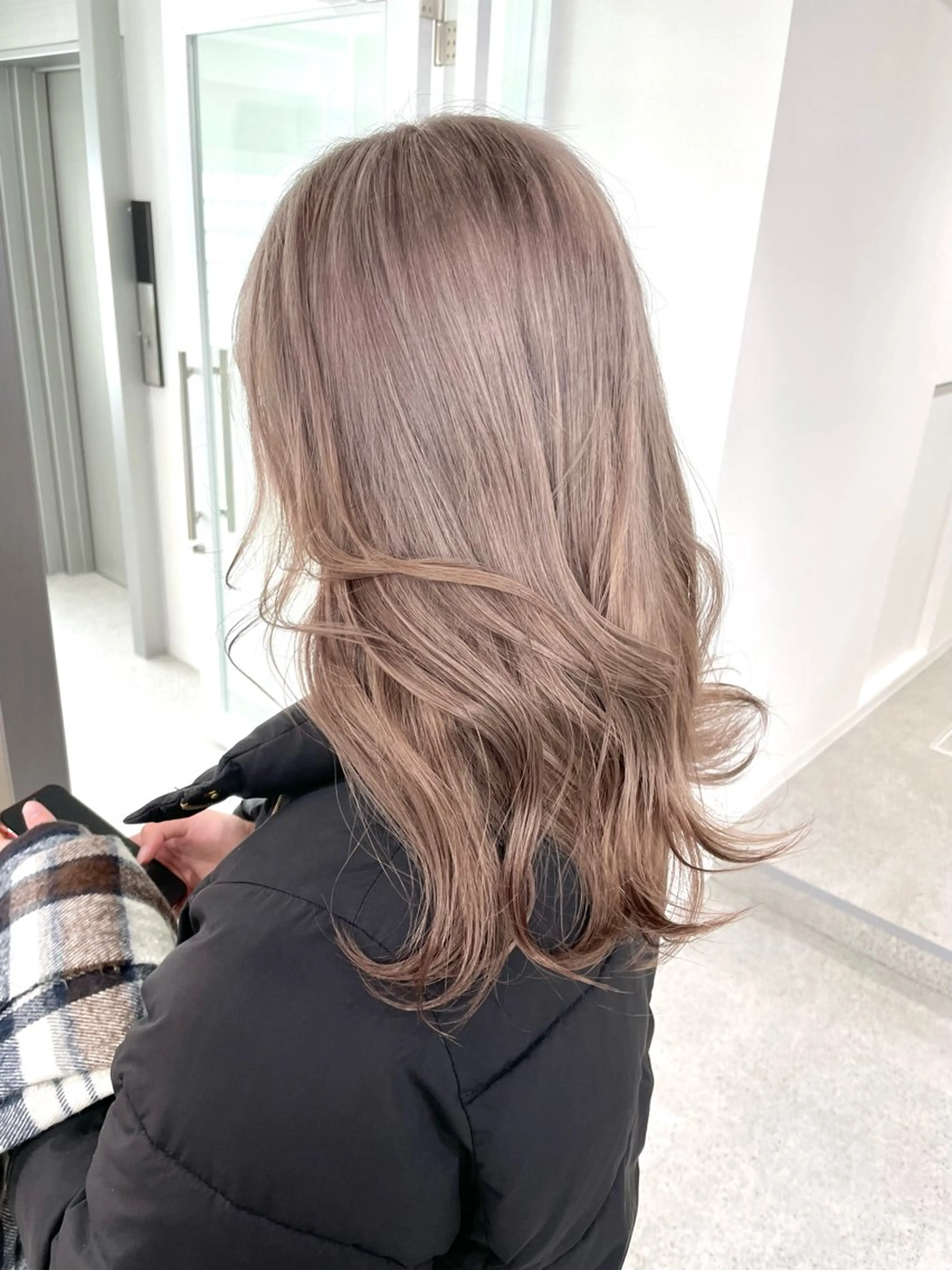 セミロング 💍大人デザイン /ハイトーン♡リクトのヘアスタイル