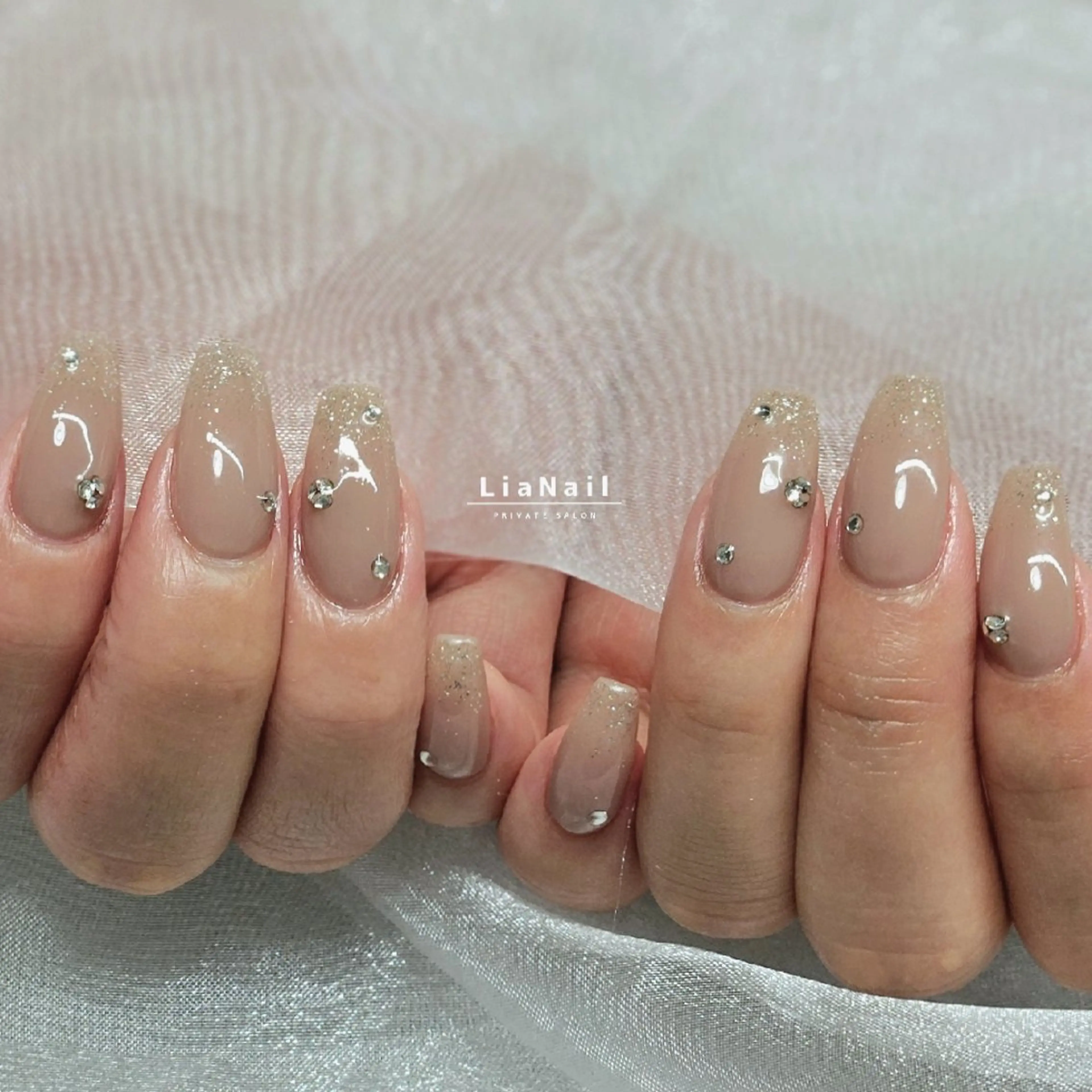 ネイル ハンドネイル Lia Nailのネイルデザイン